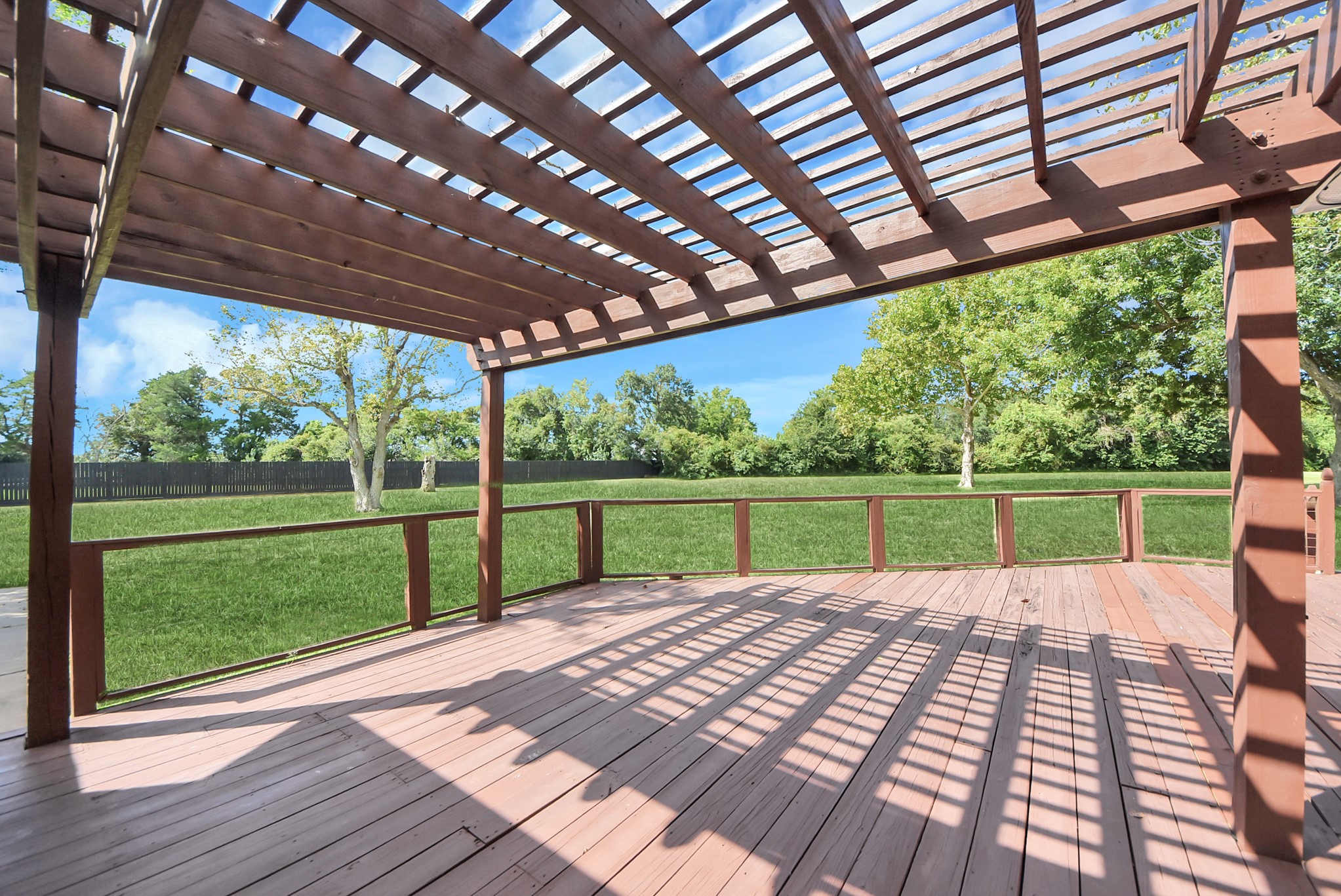 1910 Avenue L, Santa Fe, TX 77510