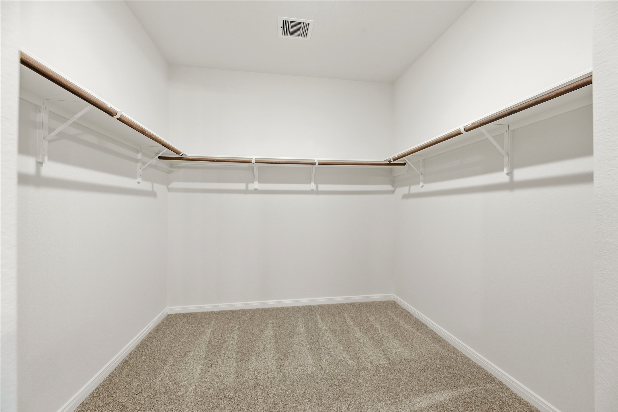 1253 Wandering Brook Street, Magnolia, TX 77354