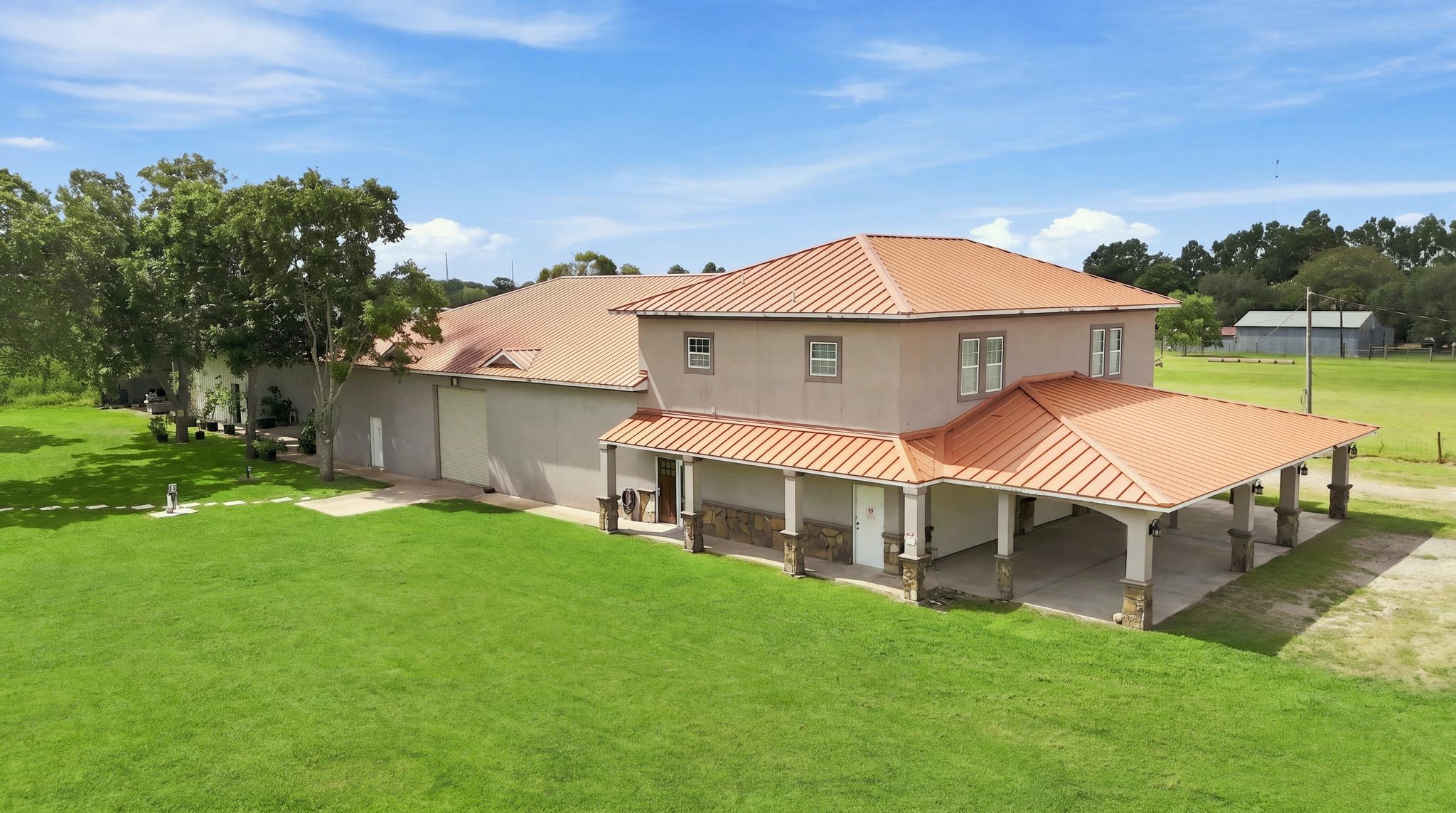 5930 County Road 396, Alvin, TX 77511