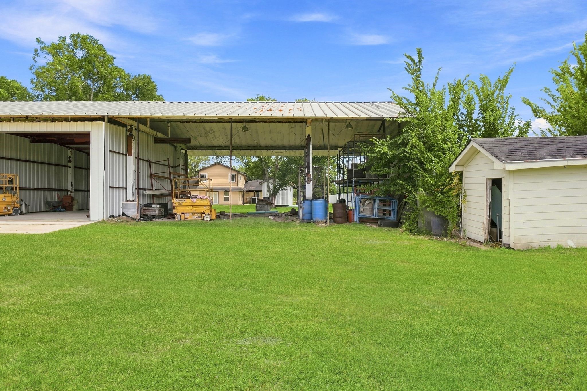 5930 County Road 396, Alvin, TX 77511