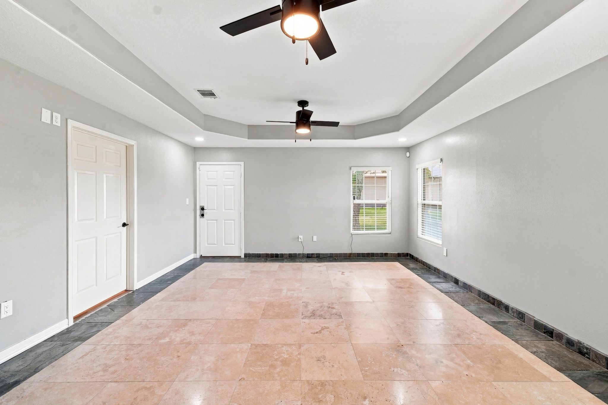 5930 County Road 396, Alvin, TX 77511
