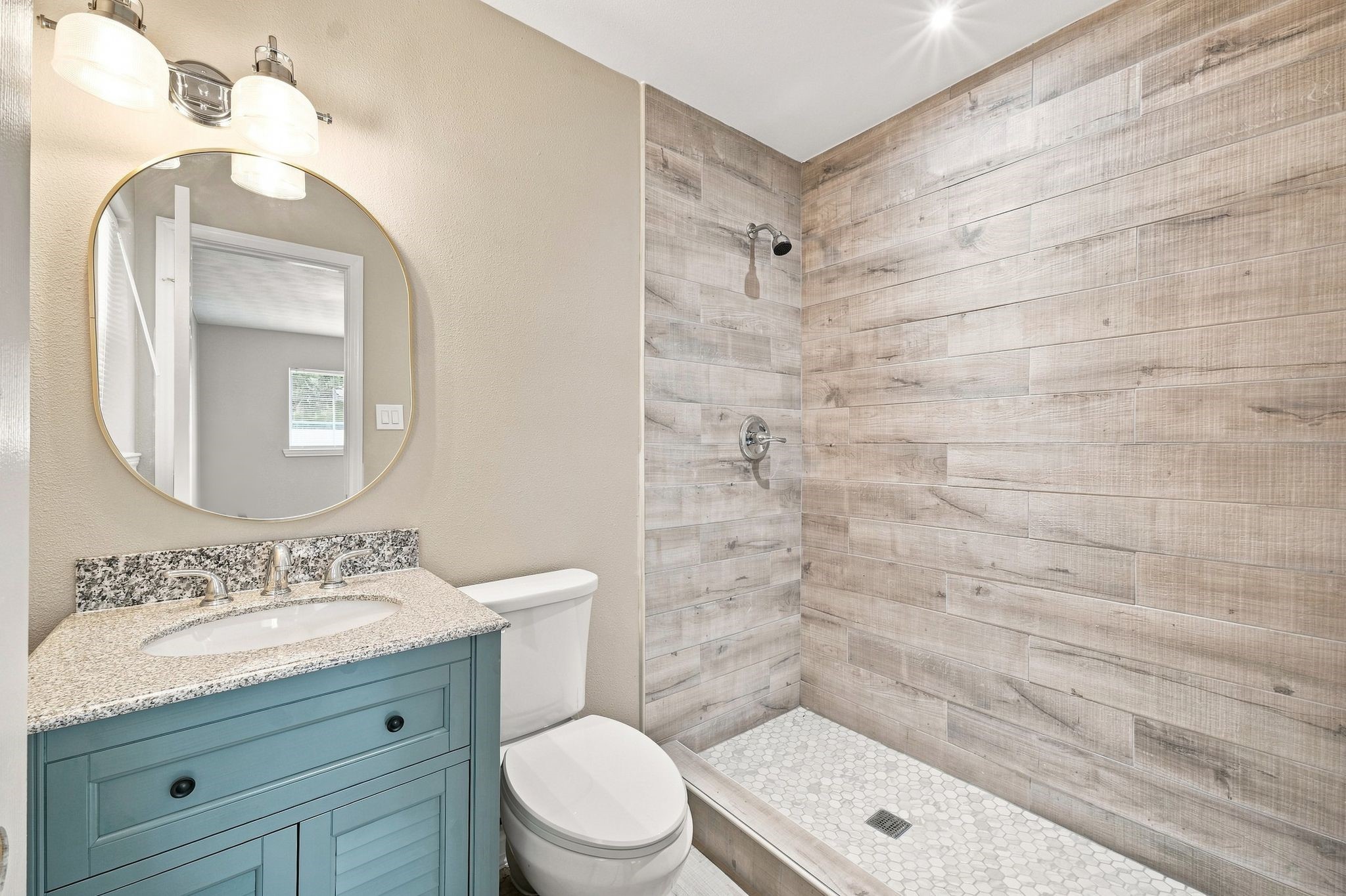 5930 County Road 396, Alvin, TX 77511