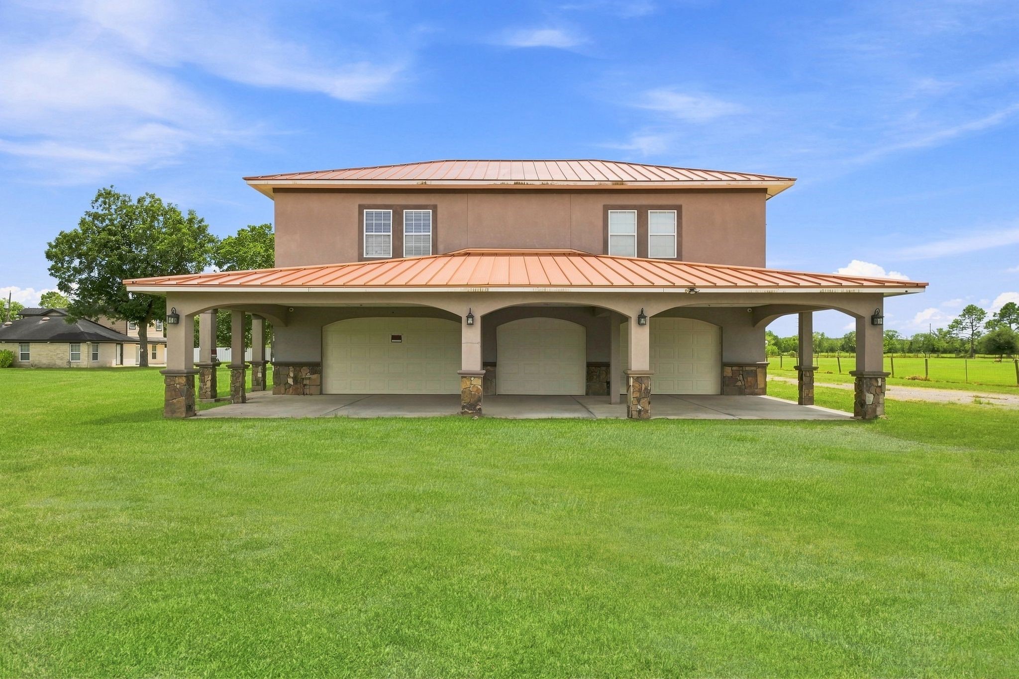 5930 County Road 396, Alvin, TX 77511