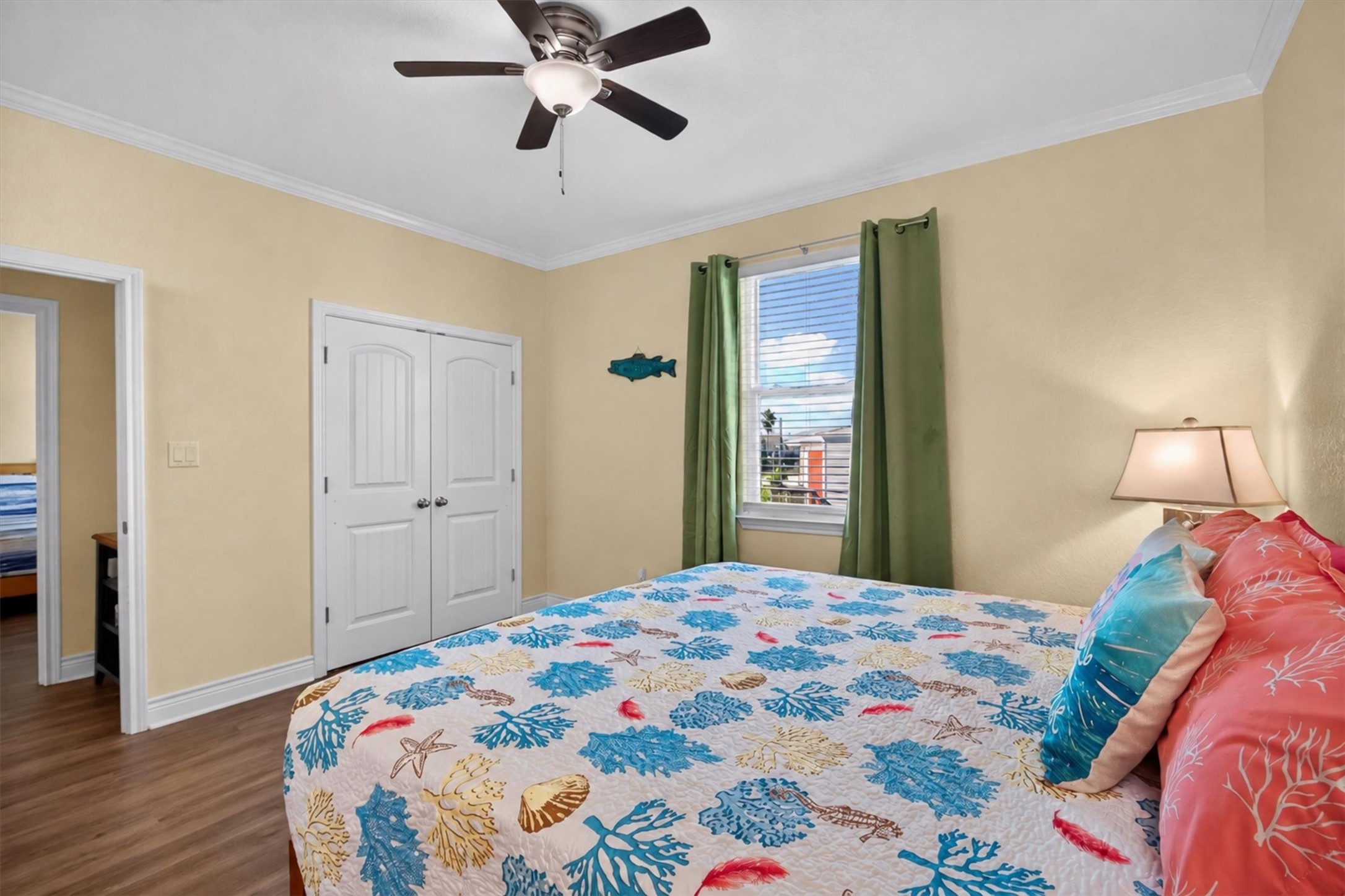 4022 Fort Bend Drive, Galveston, TX 77554