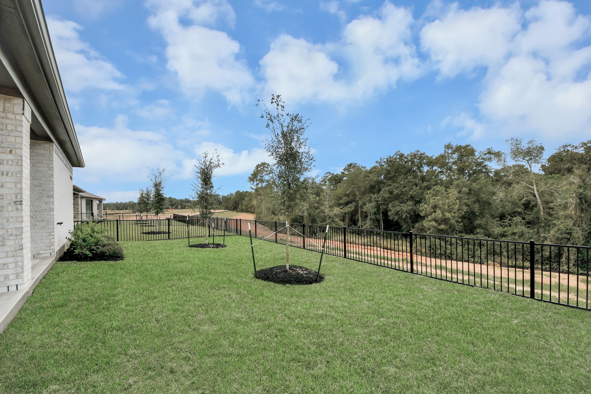 3065 Spoolwood Trail, Magnolia, TX 77355