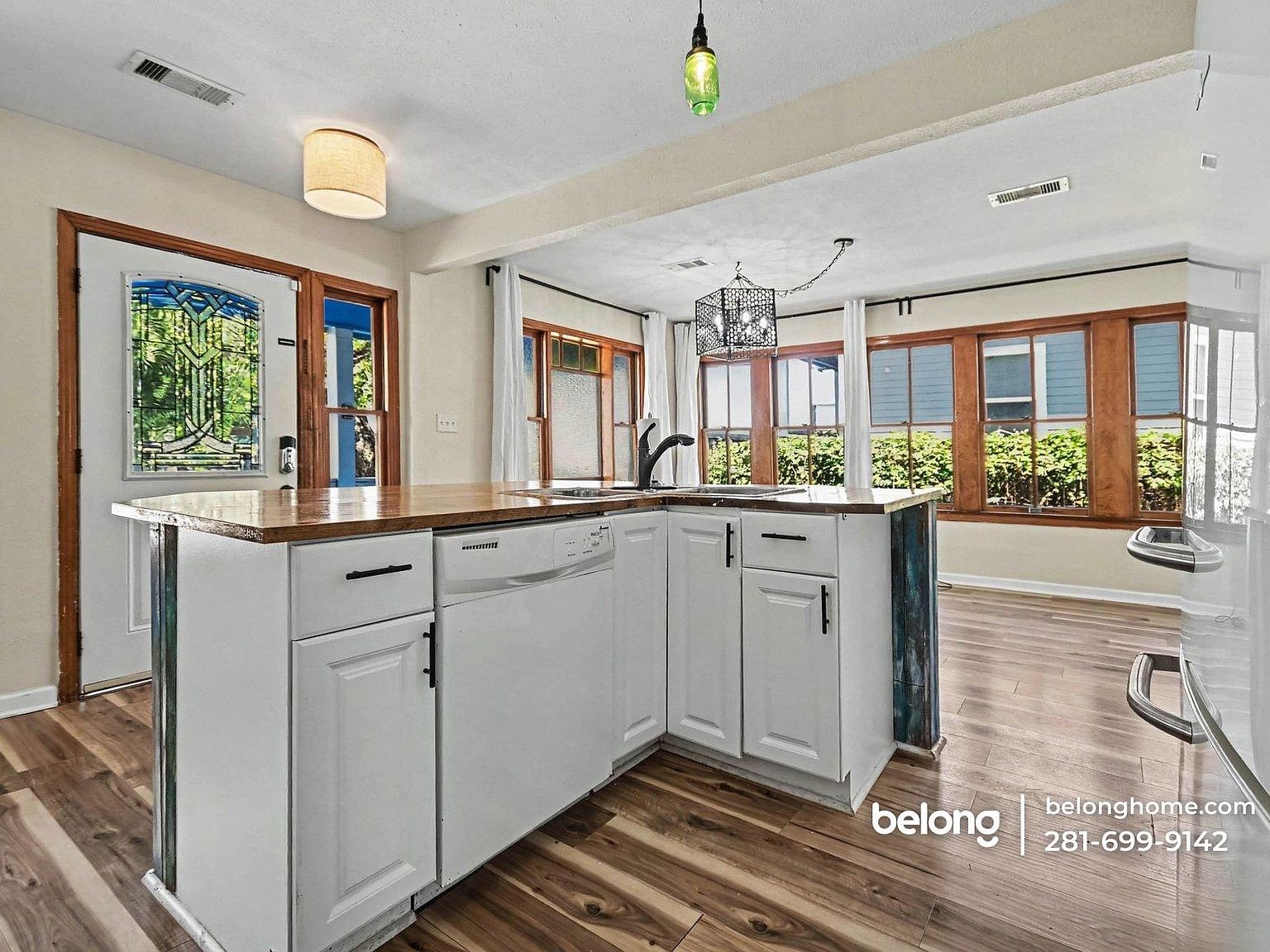 2907 Avenue M 1/2, Galveston, TX 77550 2907 Avenue M 1/2, Galveston, TX 77550