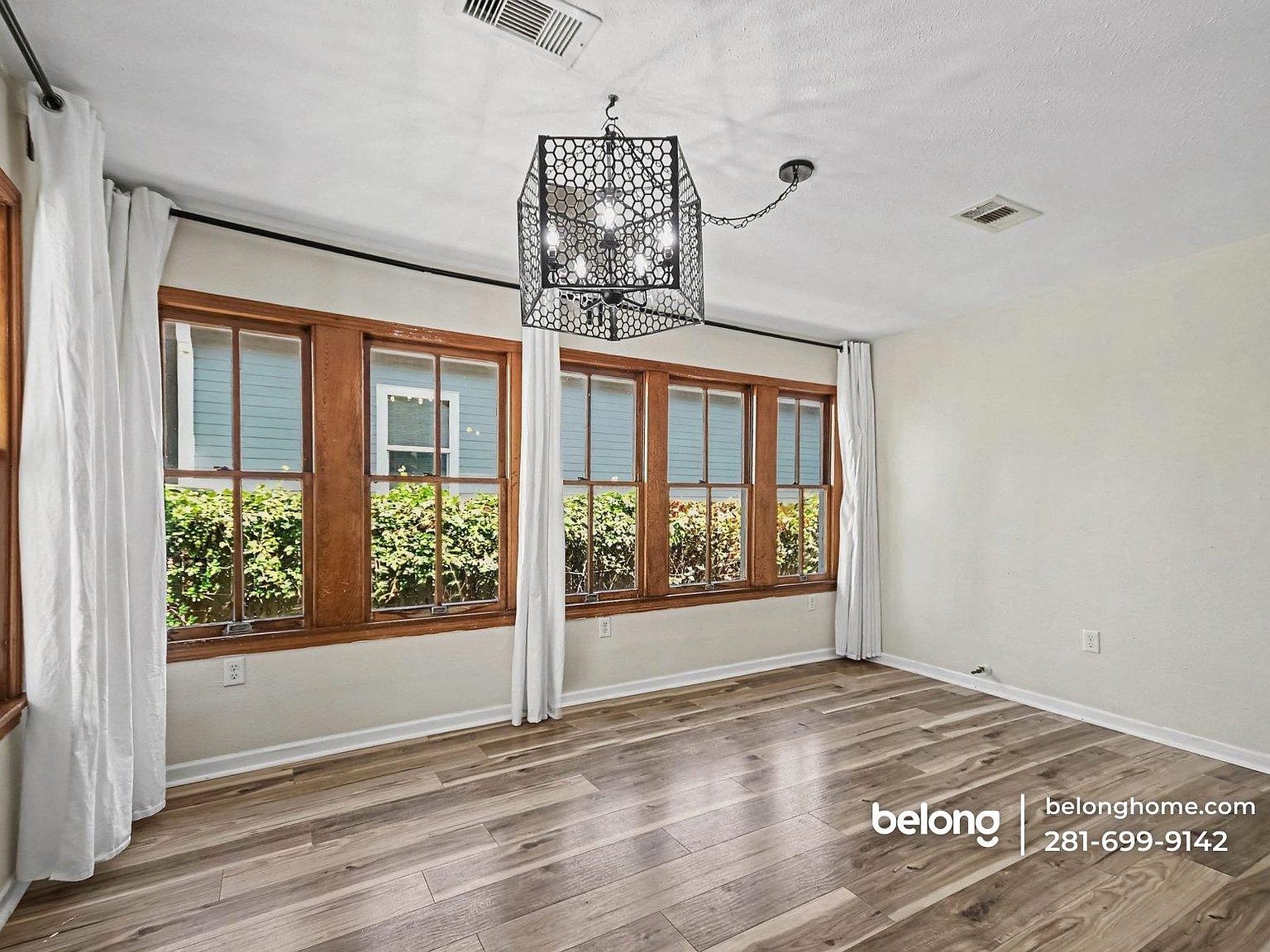 2907 Avenue M 1/2, Galveston, TX 77550 2907 Avenue M 1/2, Galveston, TX 77550