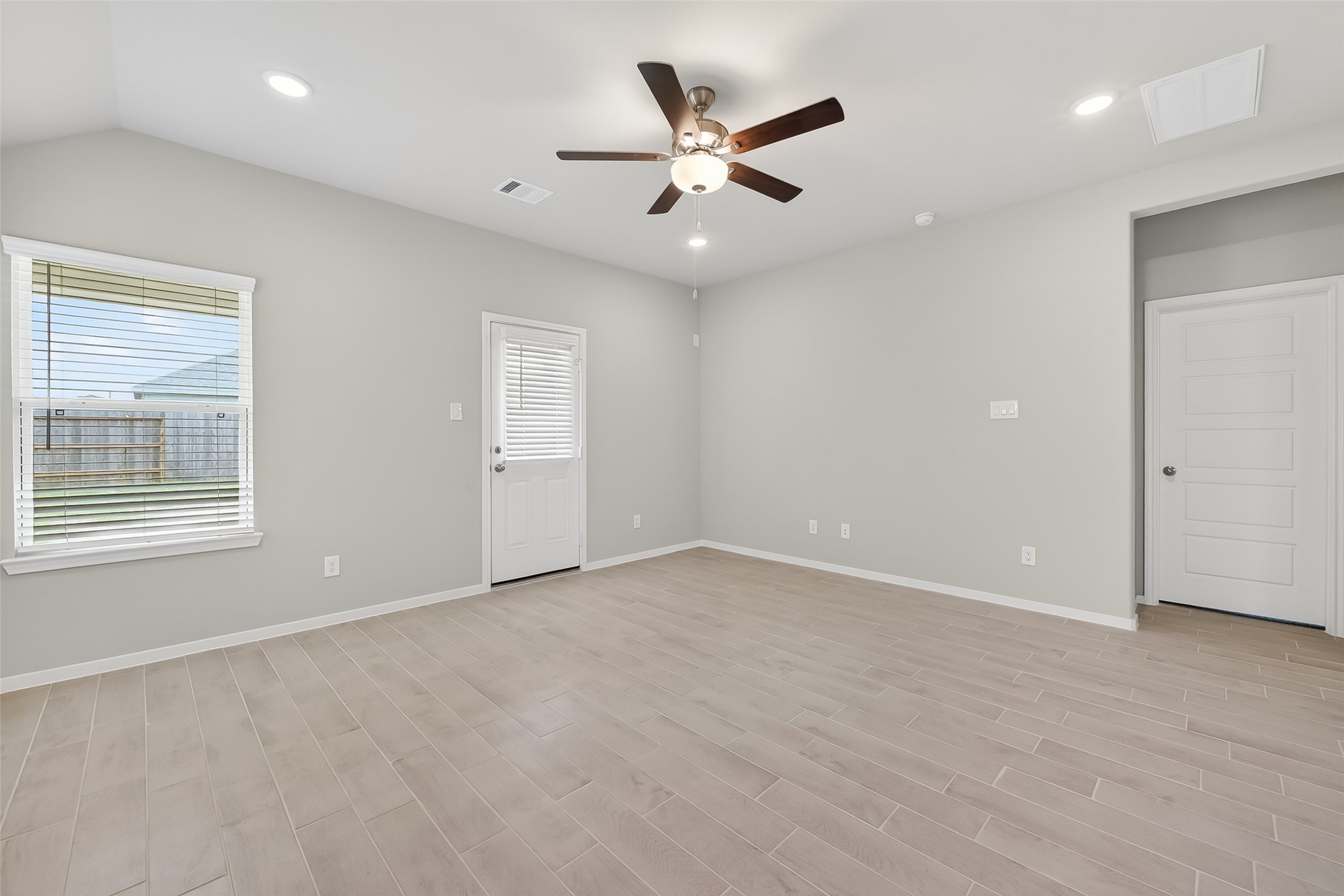 1108 Silver Maple Street, Magnolia, TX 77355