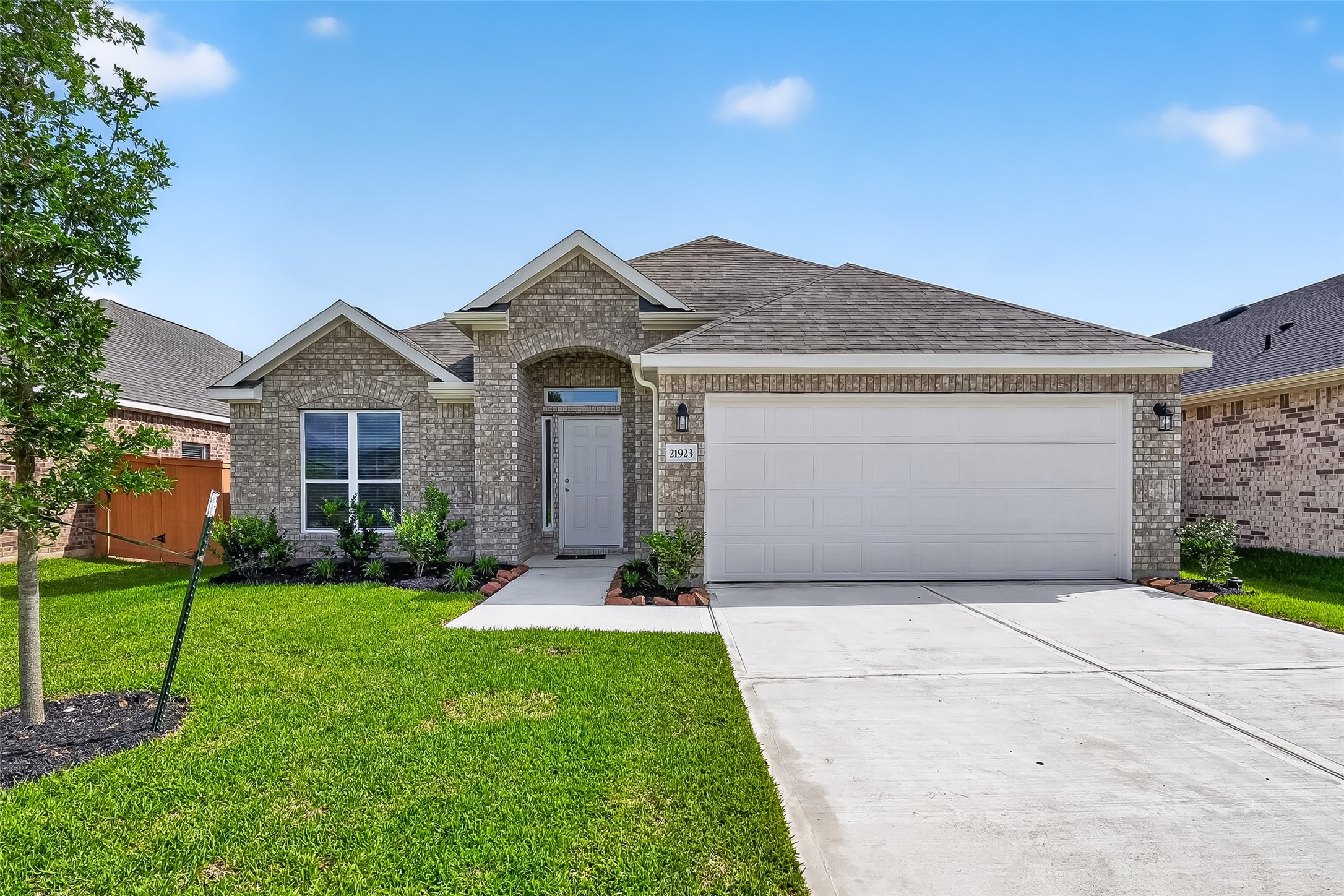1108 Silver Maple Street, Magnolia, TX 77355