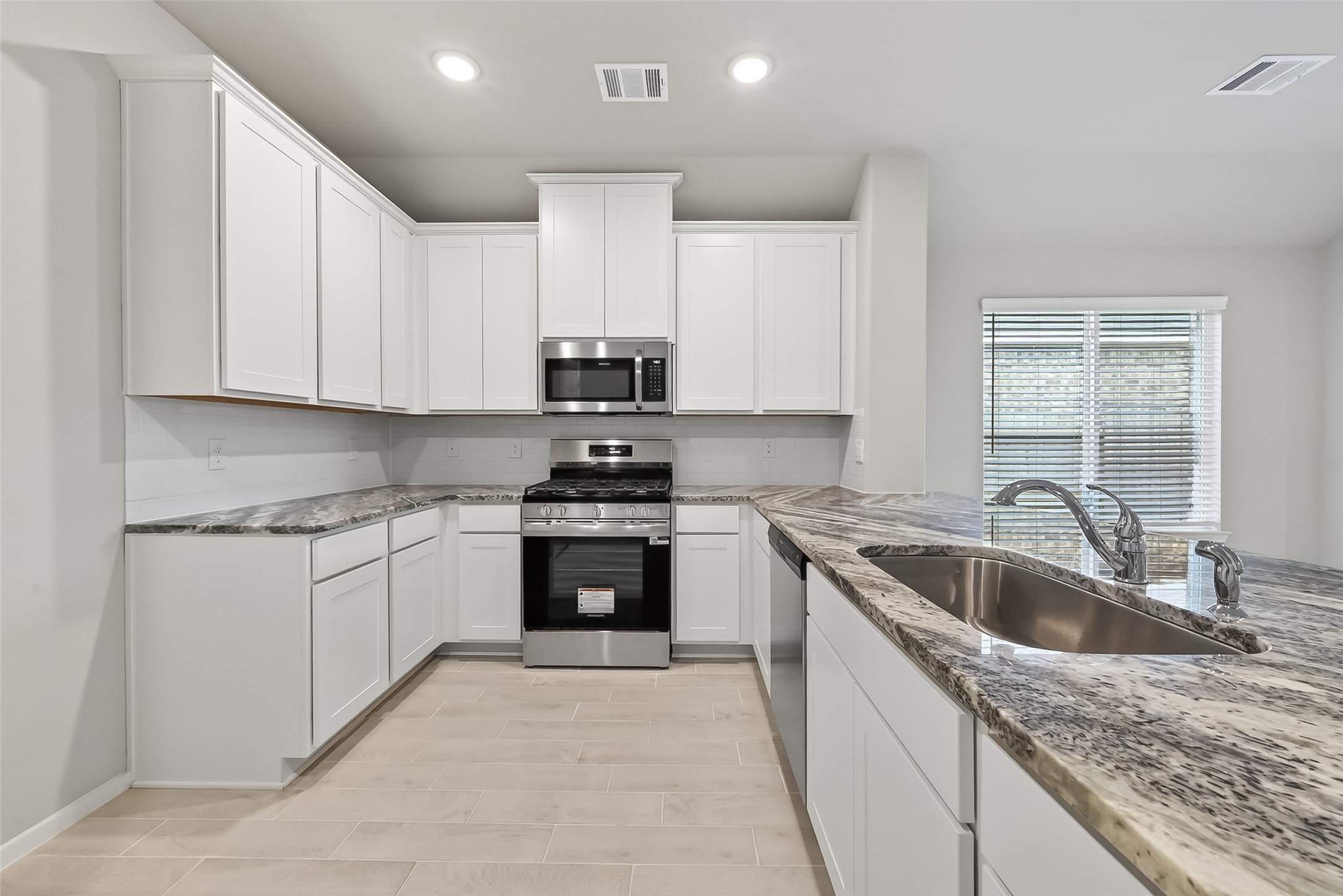 1108 Silver Maple Street, Magnolia, TX 77355