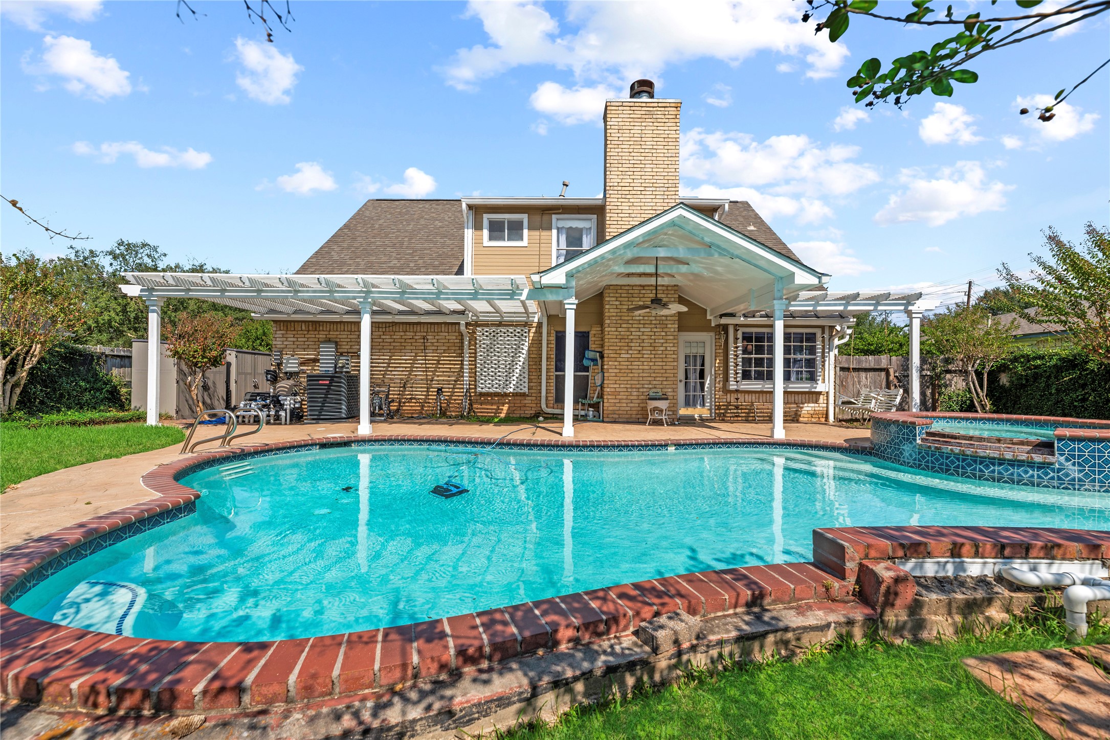 3906 Green Fields Drive, Sugar Land, TX 77479
