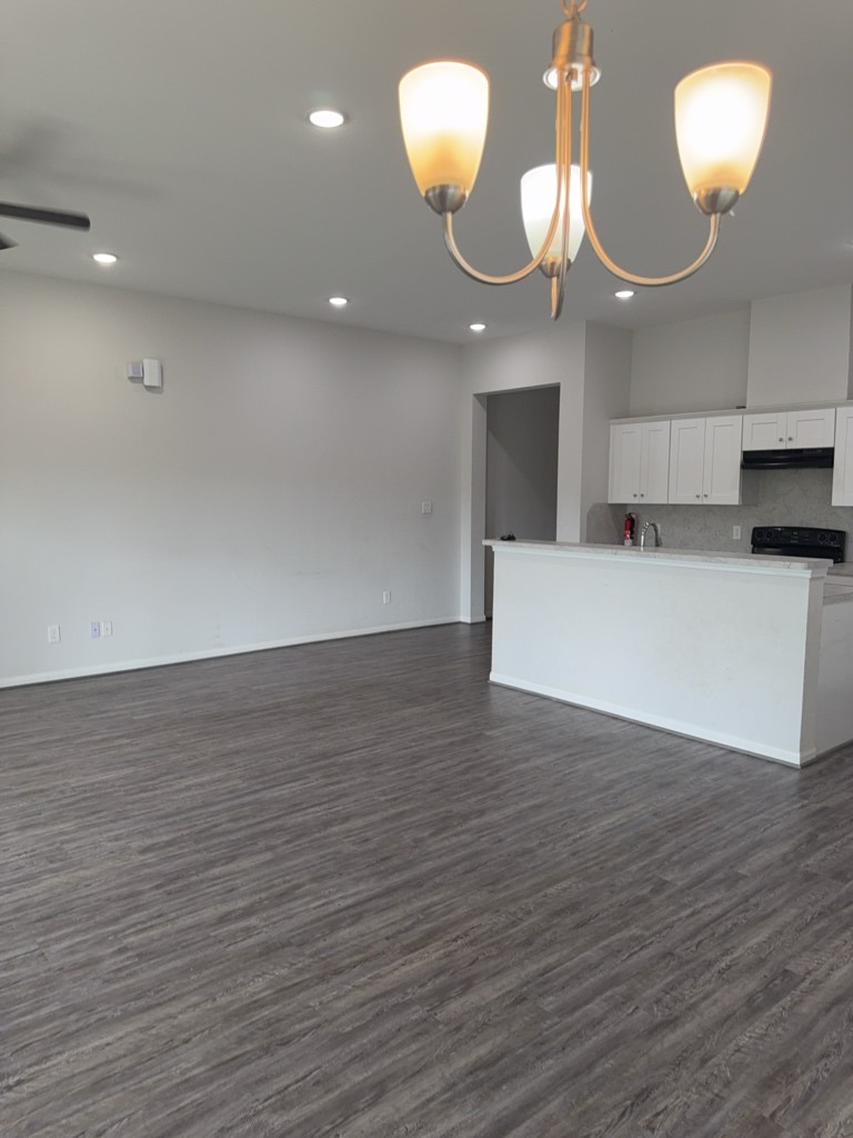 10905 S Lake Mist Lane, Willis, TX 77318
