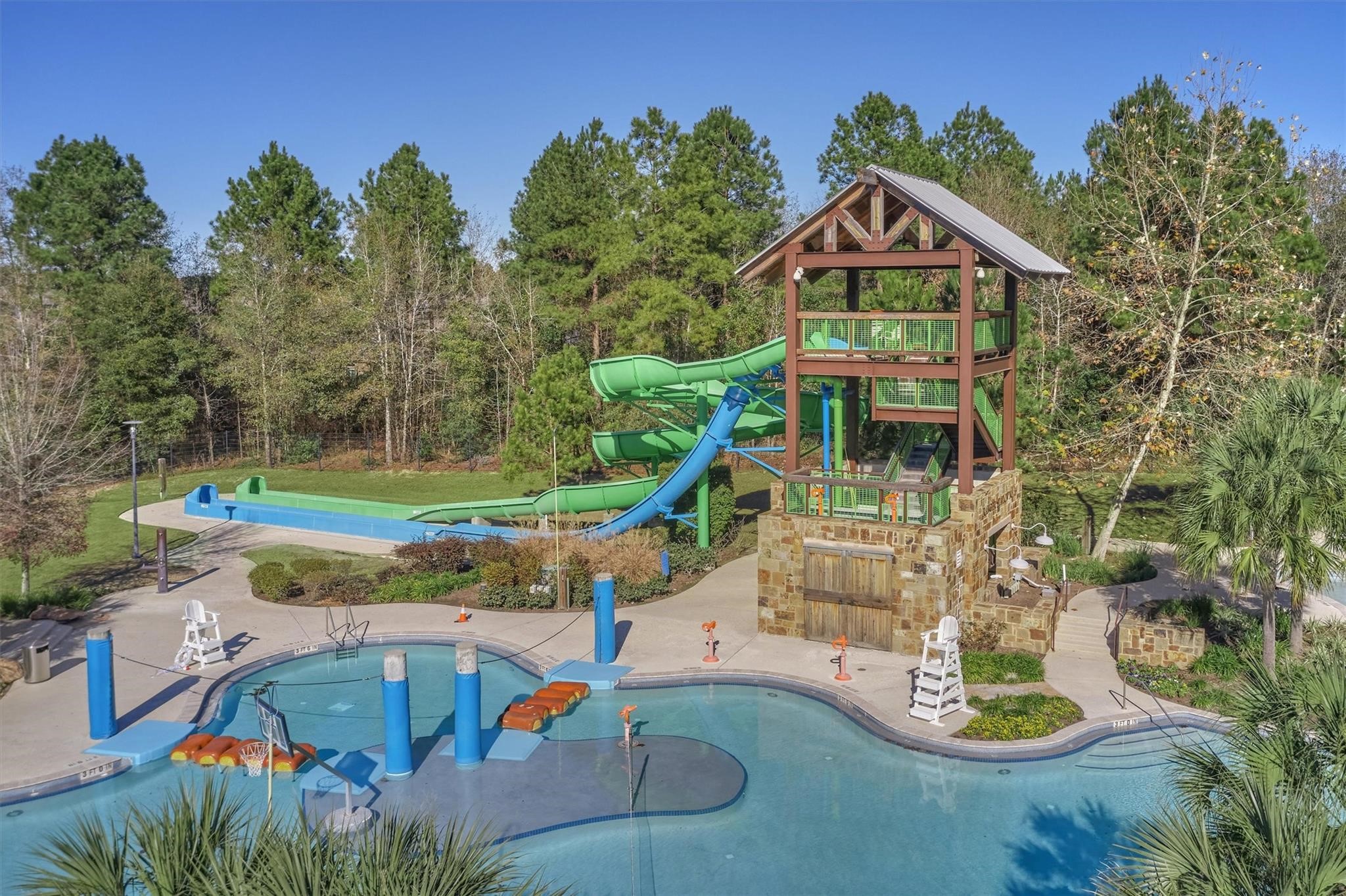 Forest Island Community Pool