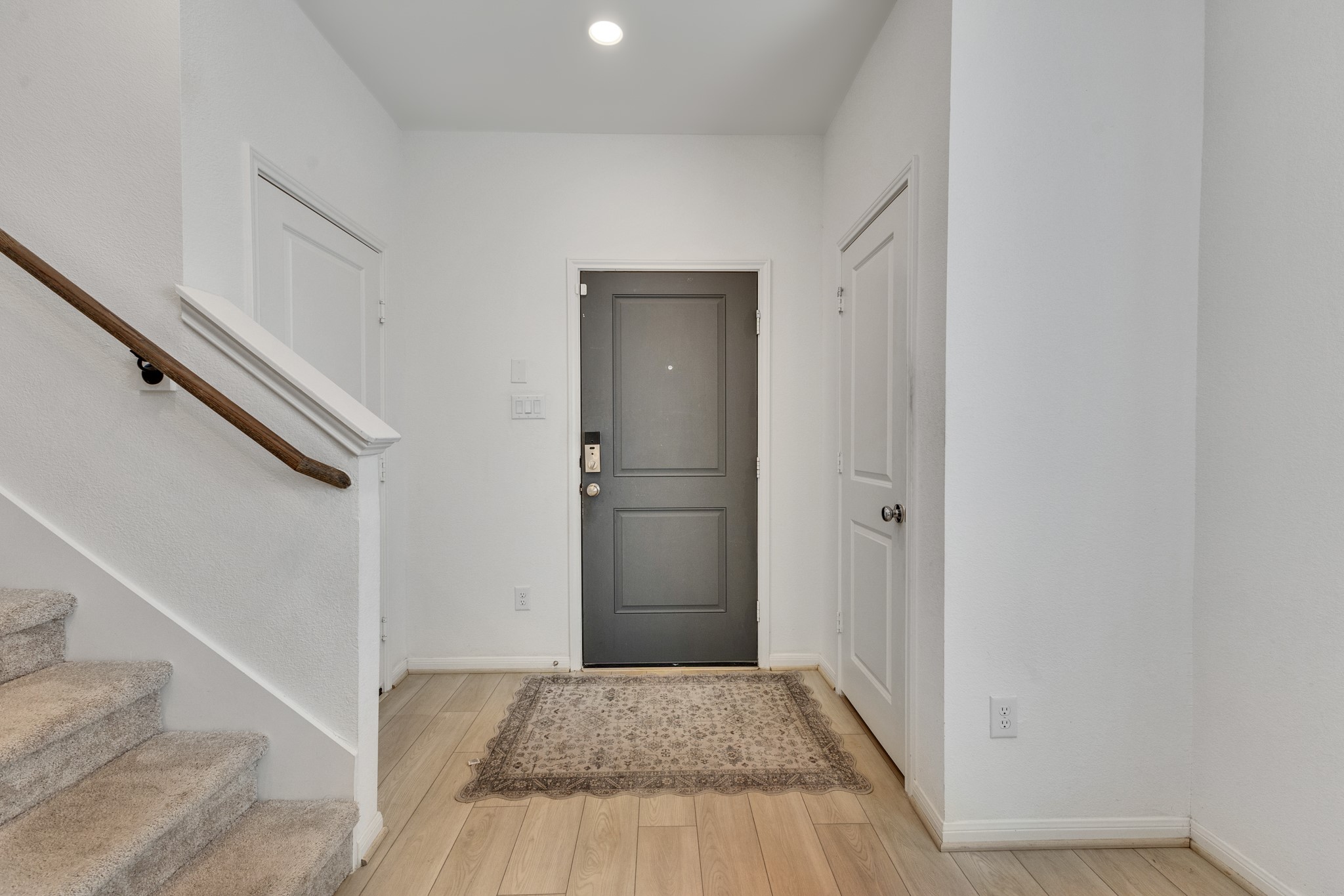 1723 Greendale Drive, Missouri City, TX 77489