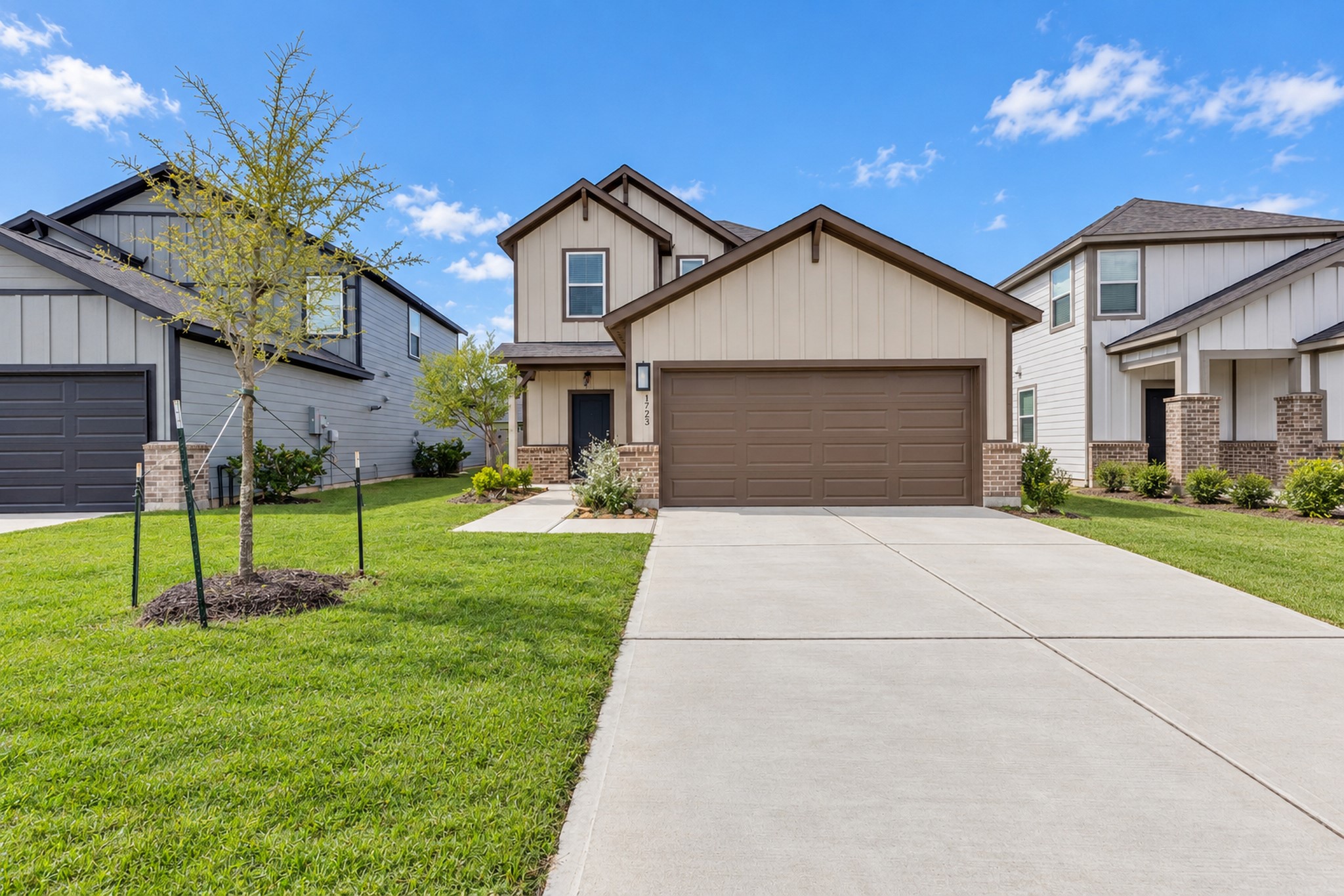 1723 Greendale Drive, Missouri City, TX 77489