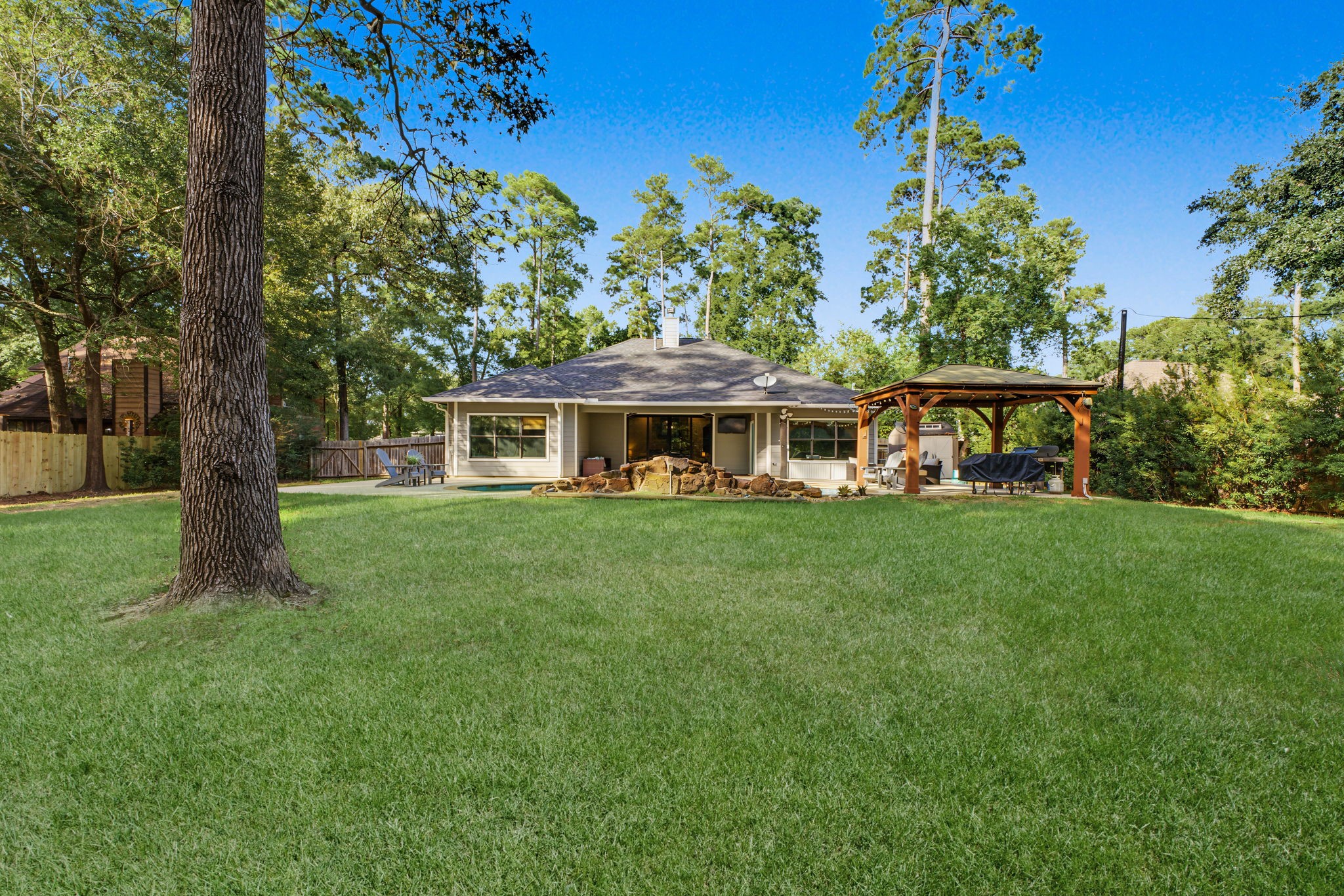 11111 Indian Trails Drive, Tomball, TX 77375