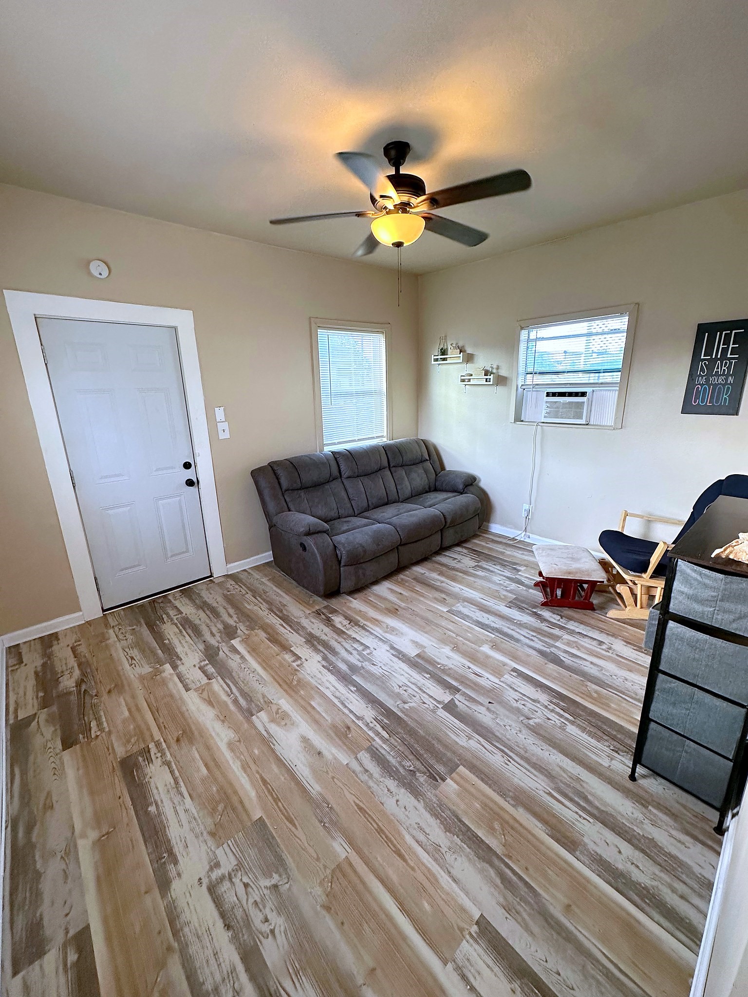 3917 Winnie Street, Galveston, TX 77550