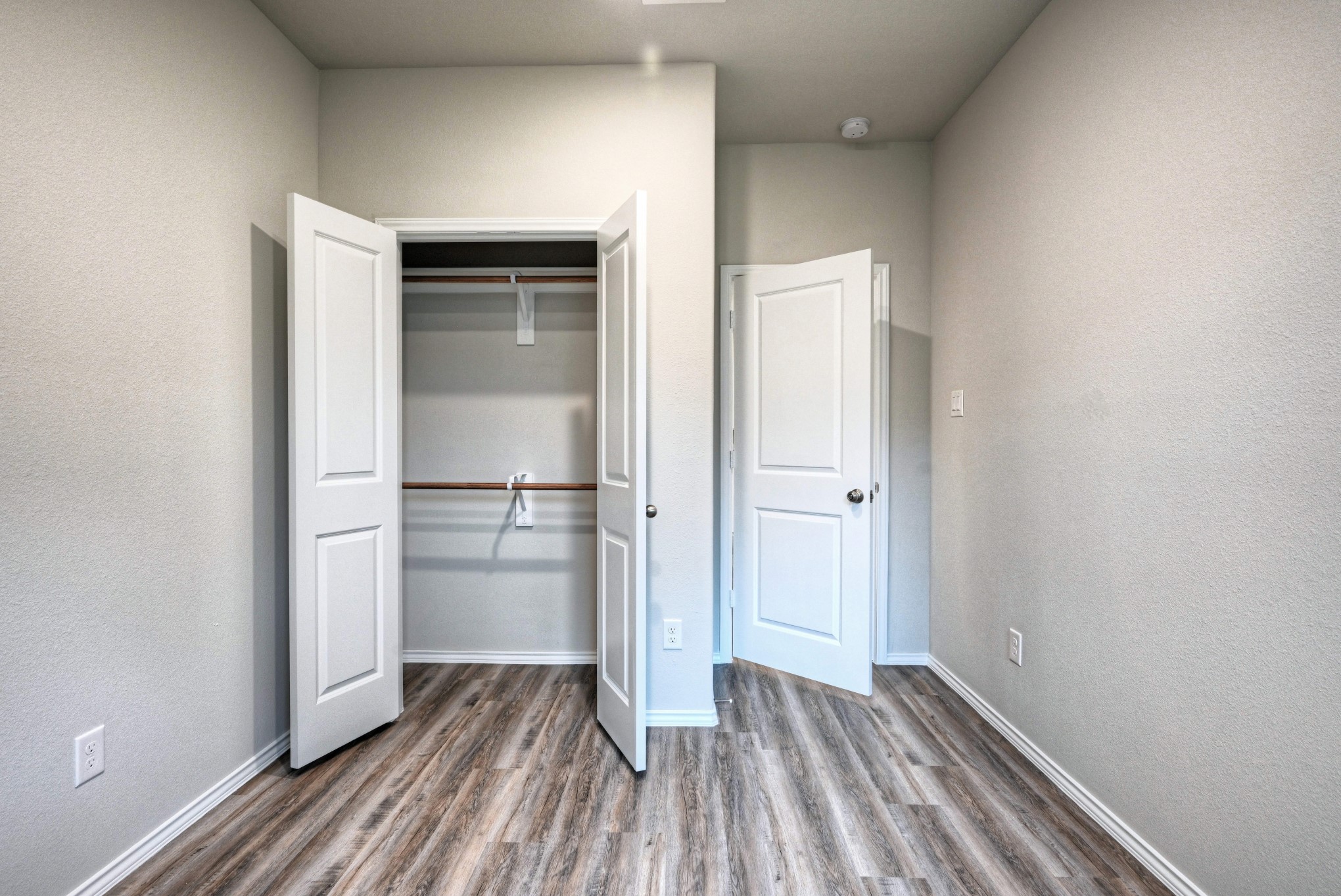9595 DARKWOOD Street, Willis, TX 77318
