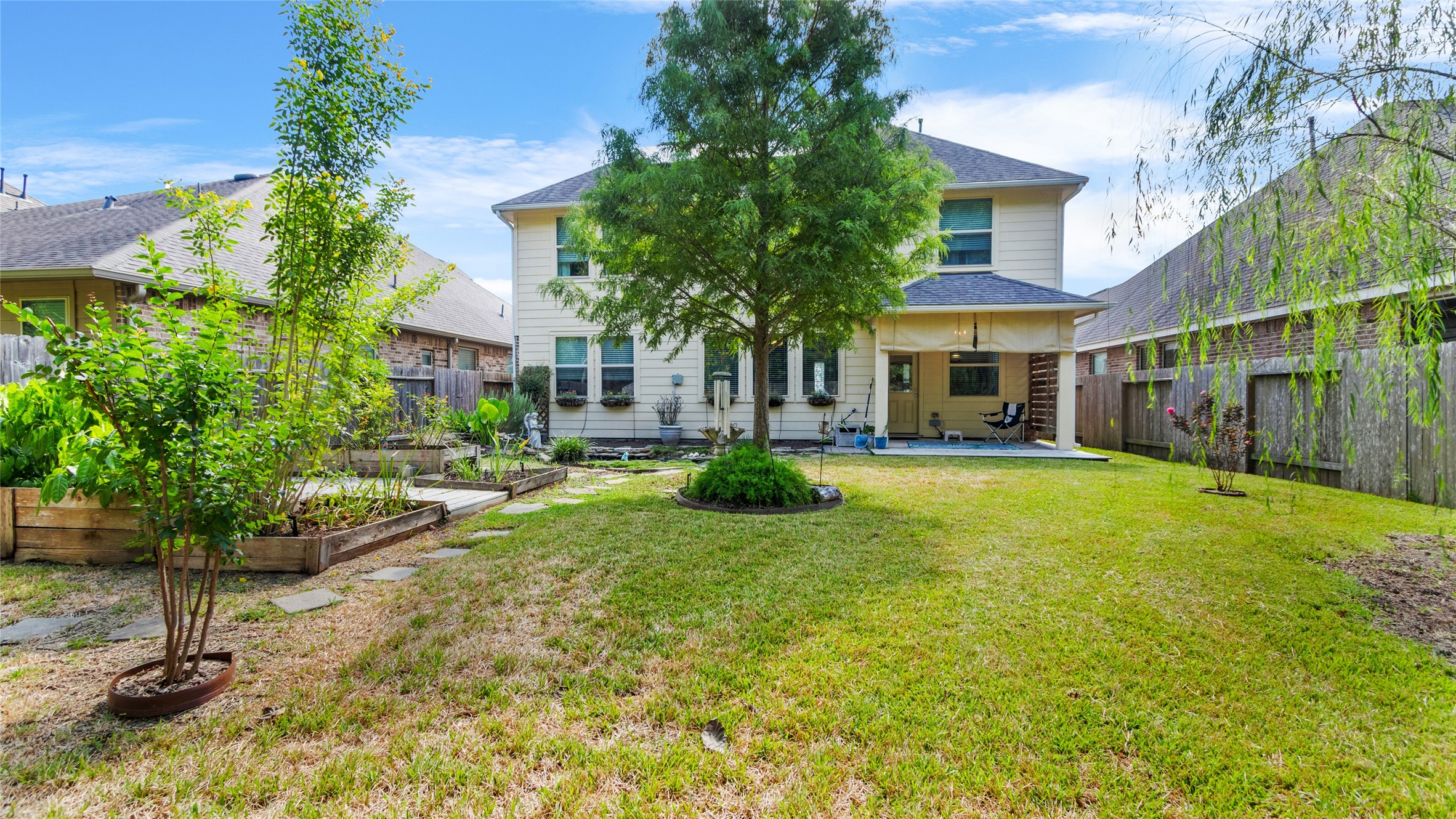 1668 Maggie Trail Drive, Alvin, TX 77511