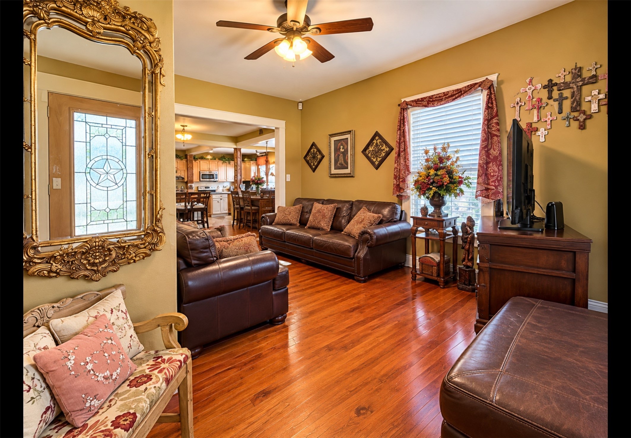 516 N Shirley Street, Alvin, TX 77511
