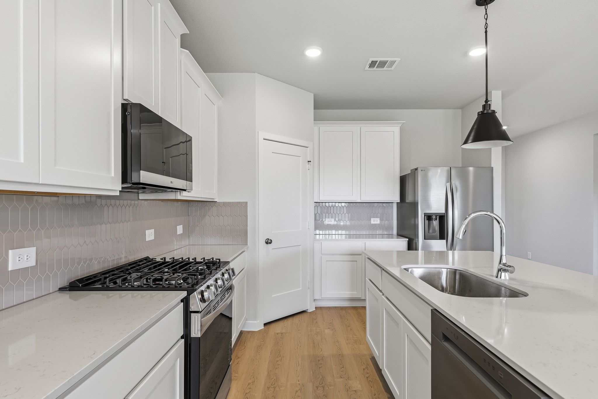 17014 Clover Fern Lane, Waller, TX 77484