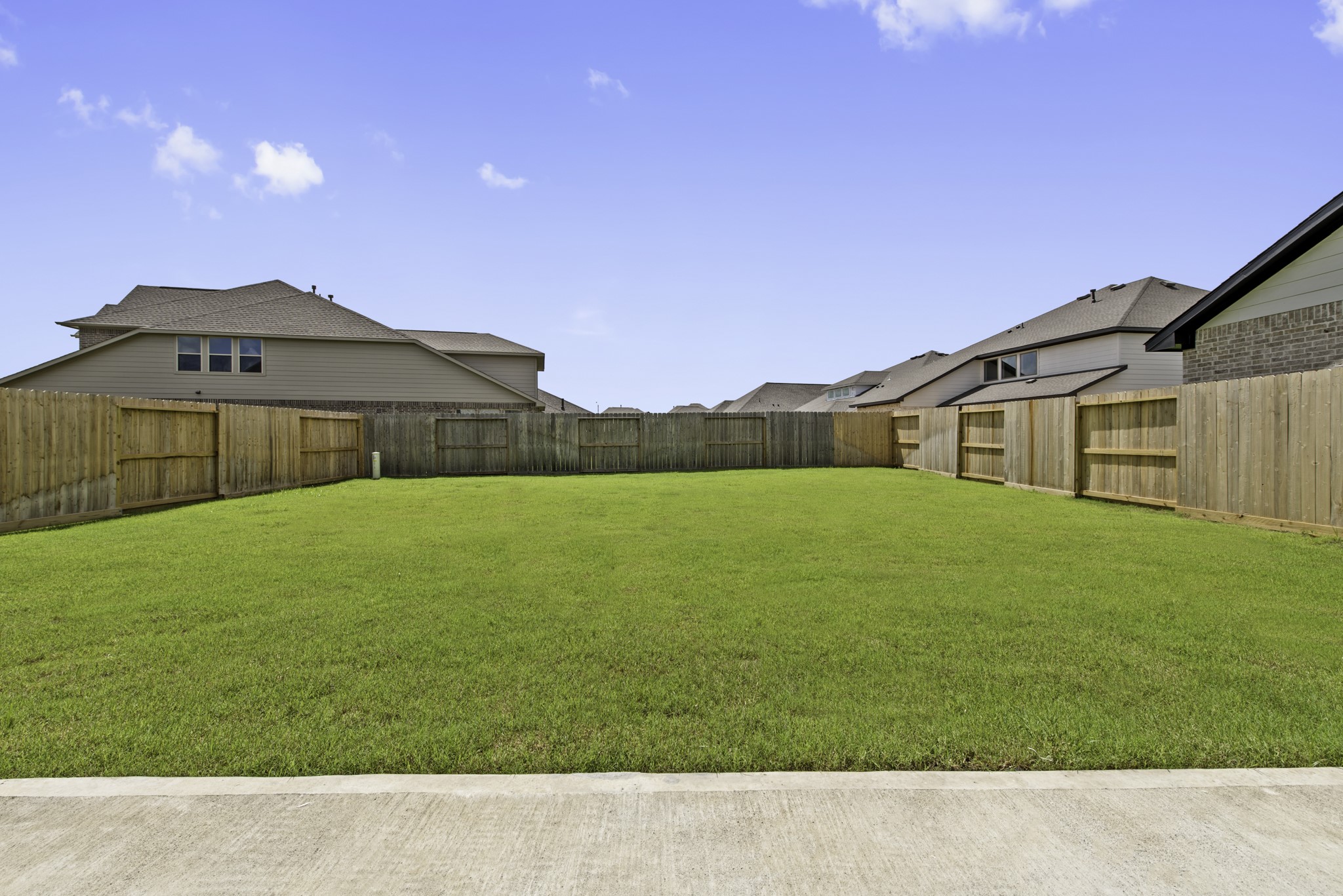 26710 Steradian Lake Lane, Richmond, TX 77406