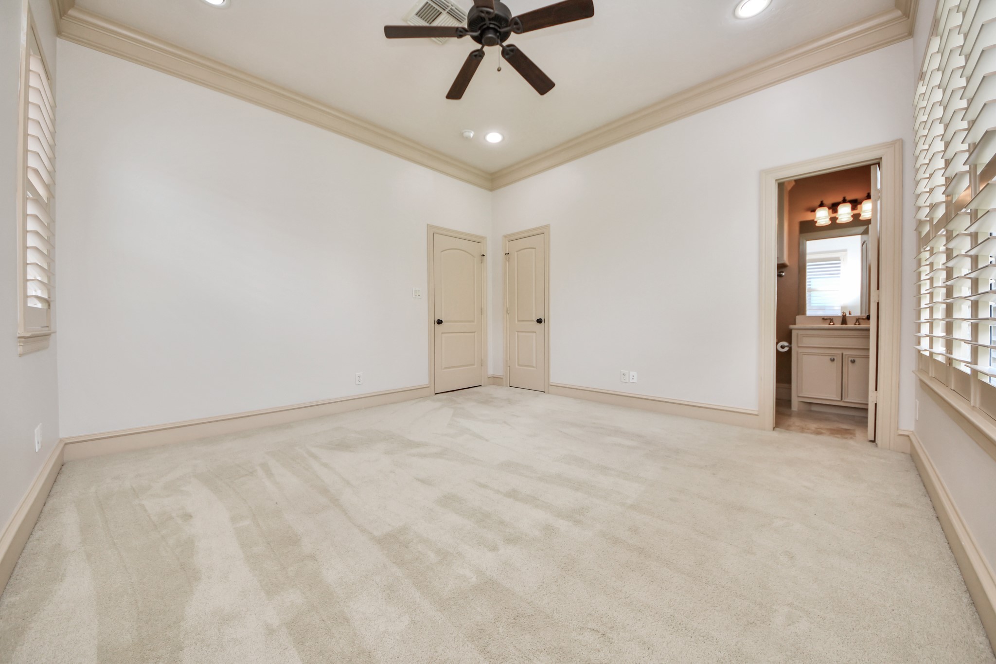 1817 Houston Avenue, Houston, TX 77007