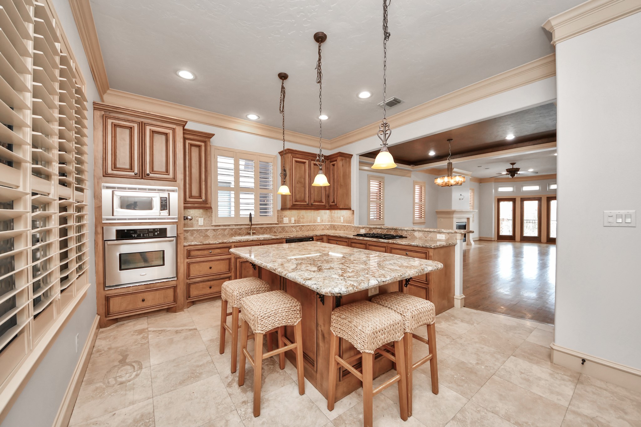 1817 Houston Avenue, Houston, TX 77007