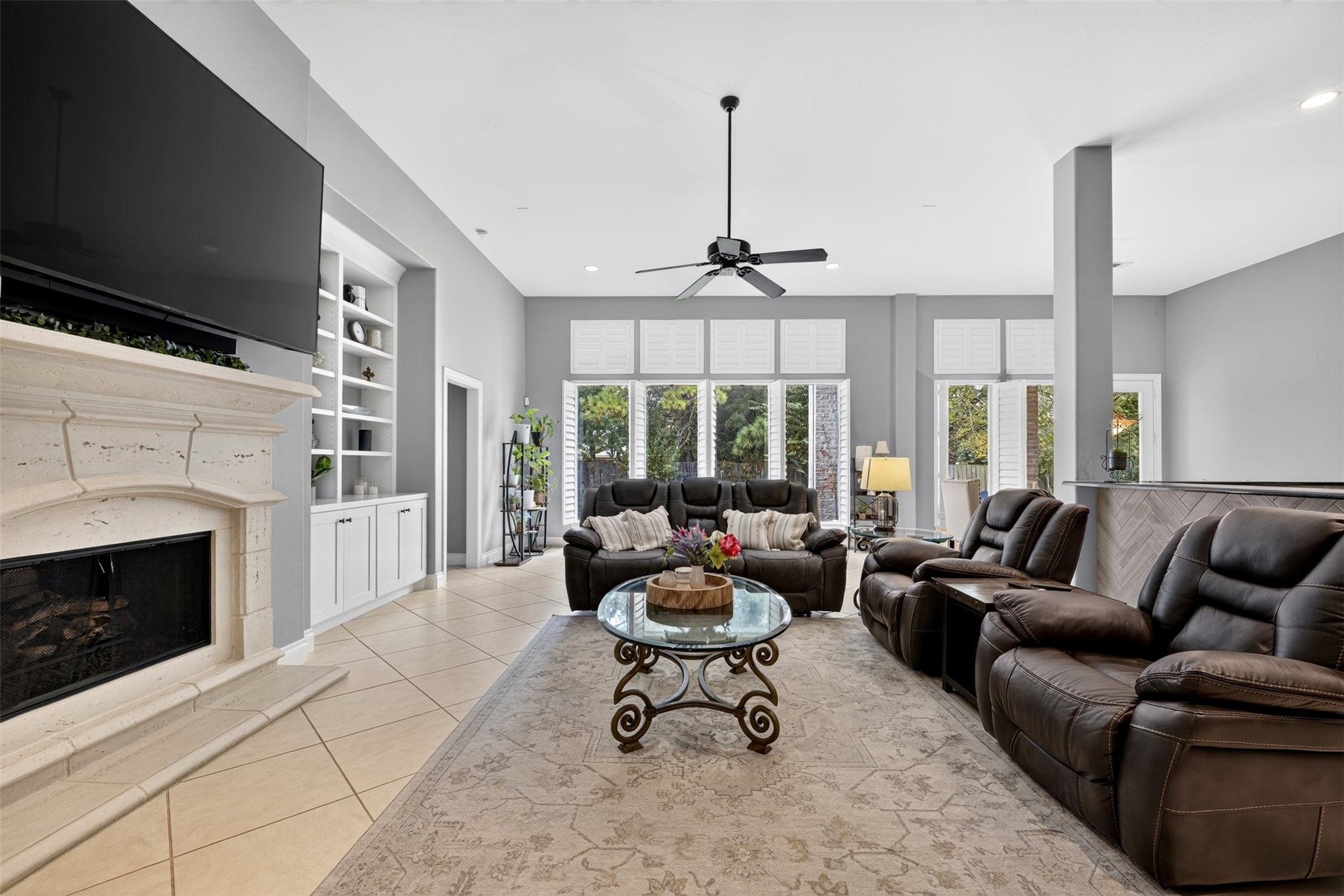 2318 Spring Lake Park Lane, Spring, TX 77386