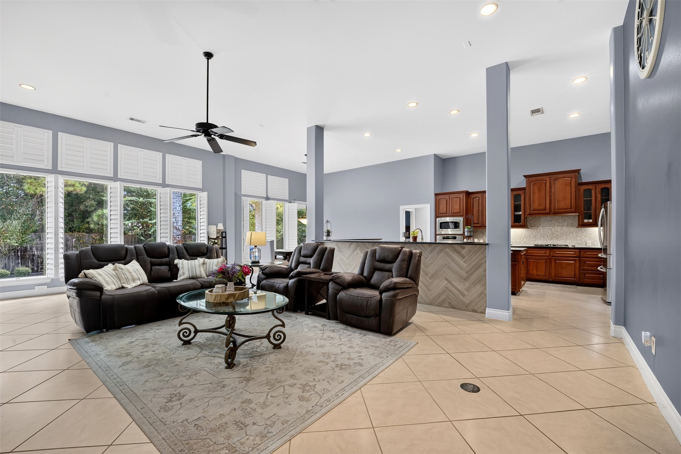 2318 Spring Lake Park Lane, Spring, TX 77386