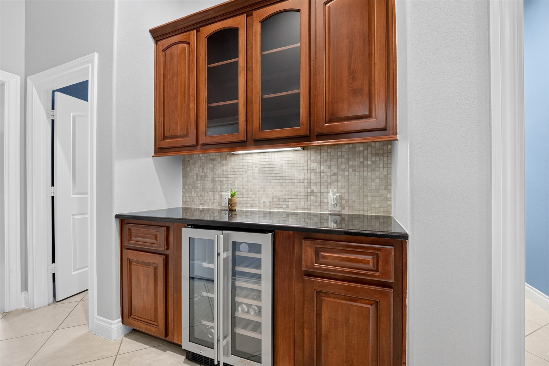 2318 Spring Lake Park Lane, Spring, TX 77386