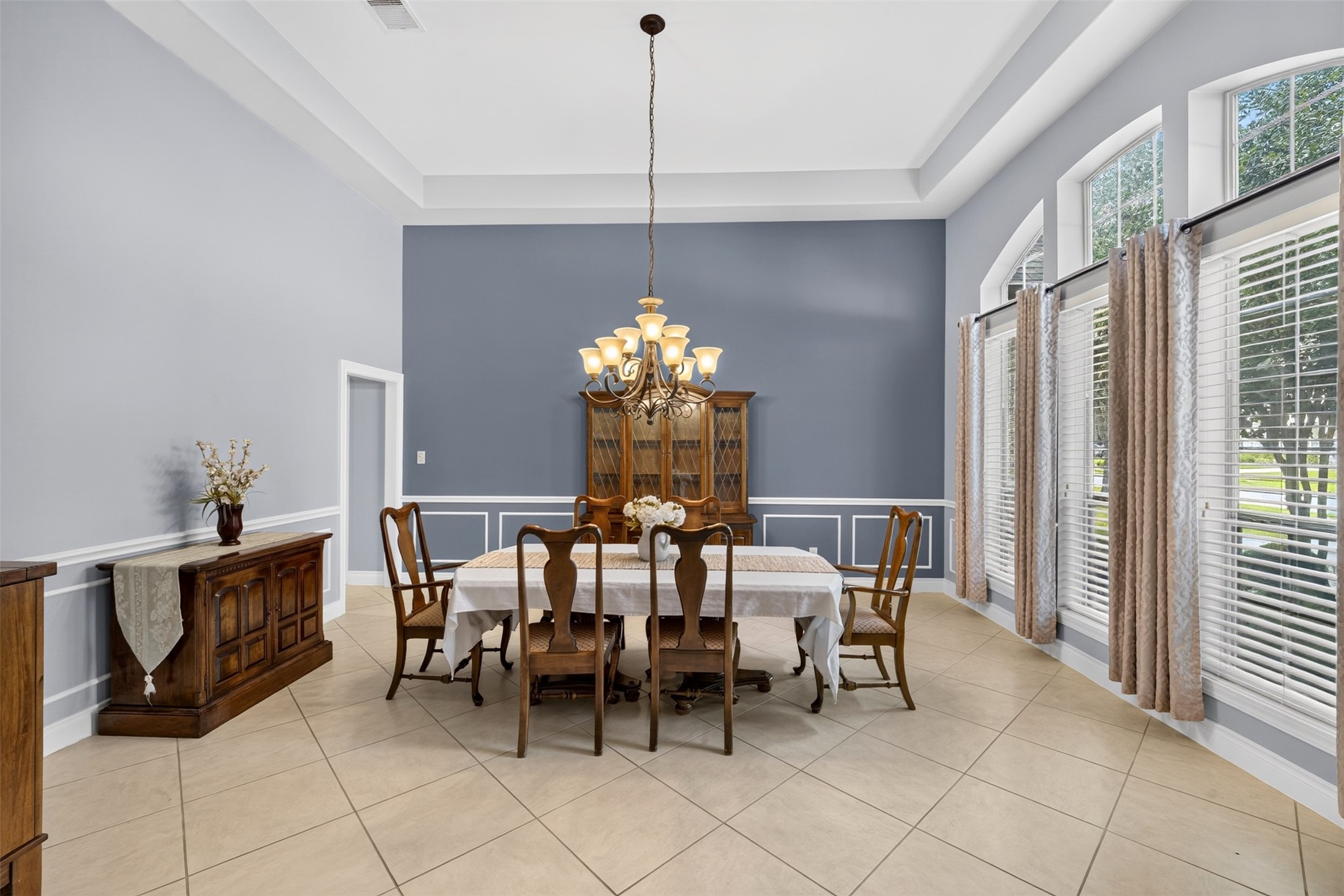 2318 Spring Lake Park Lane, Spring, TX 77386