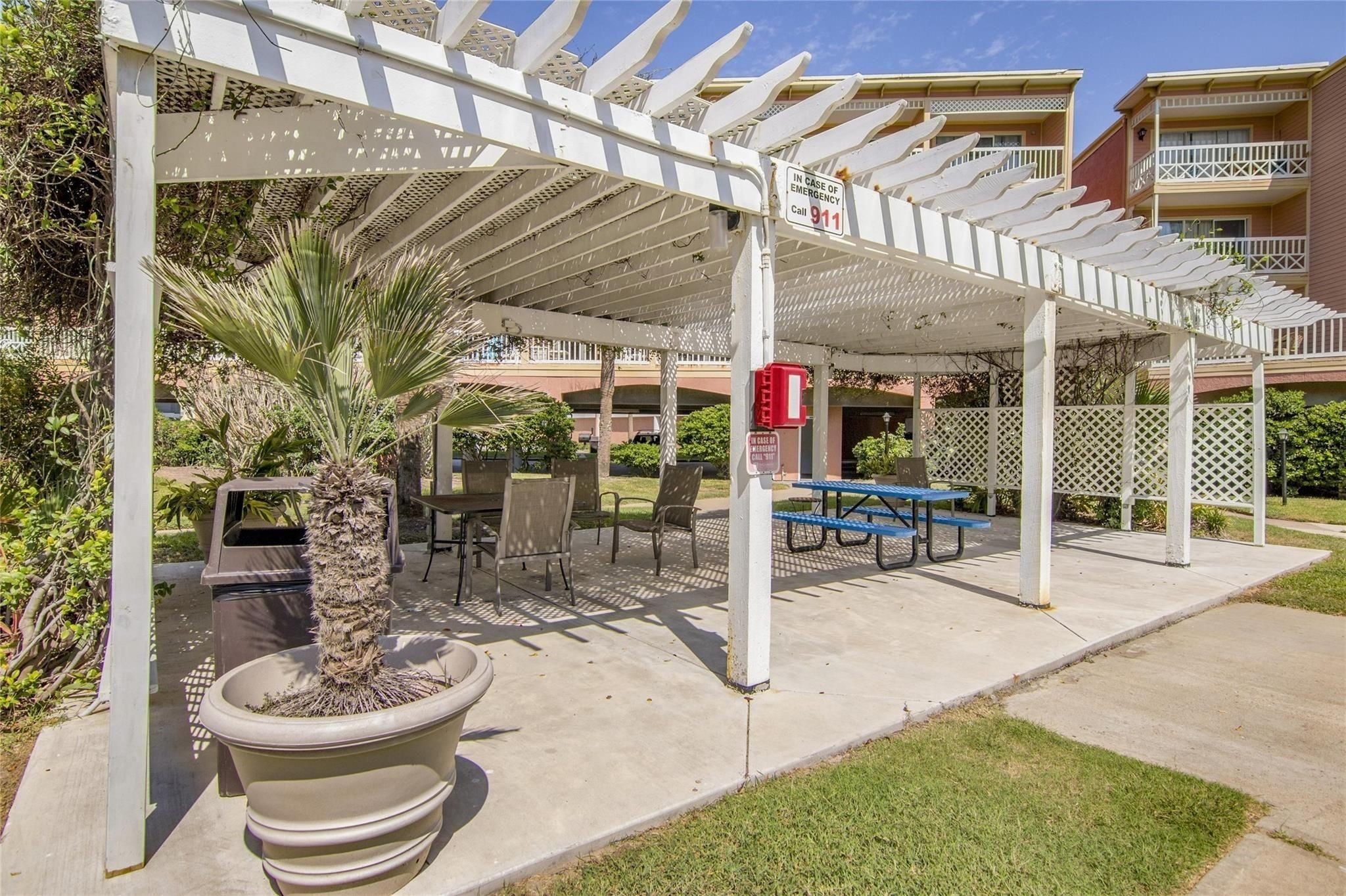 Covered area at the pool