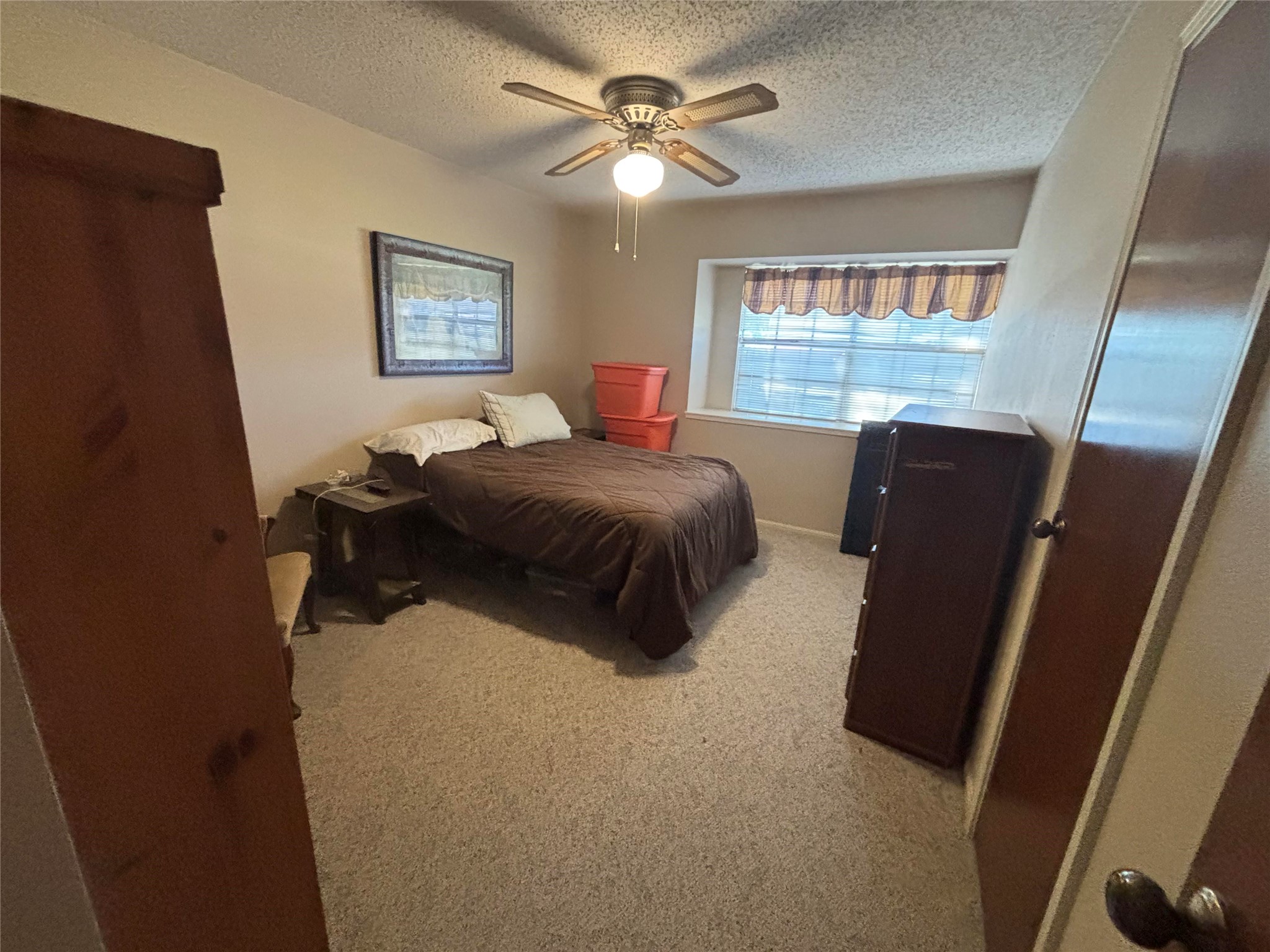 512 Francis Street, West Columbia, TX 77486