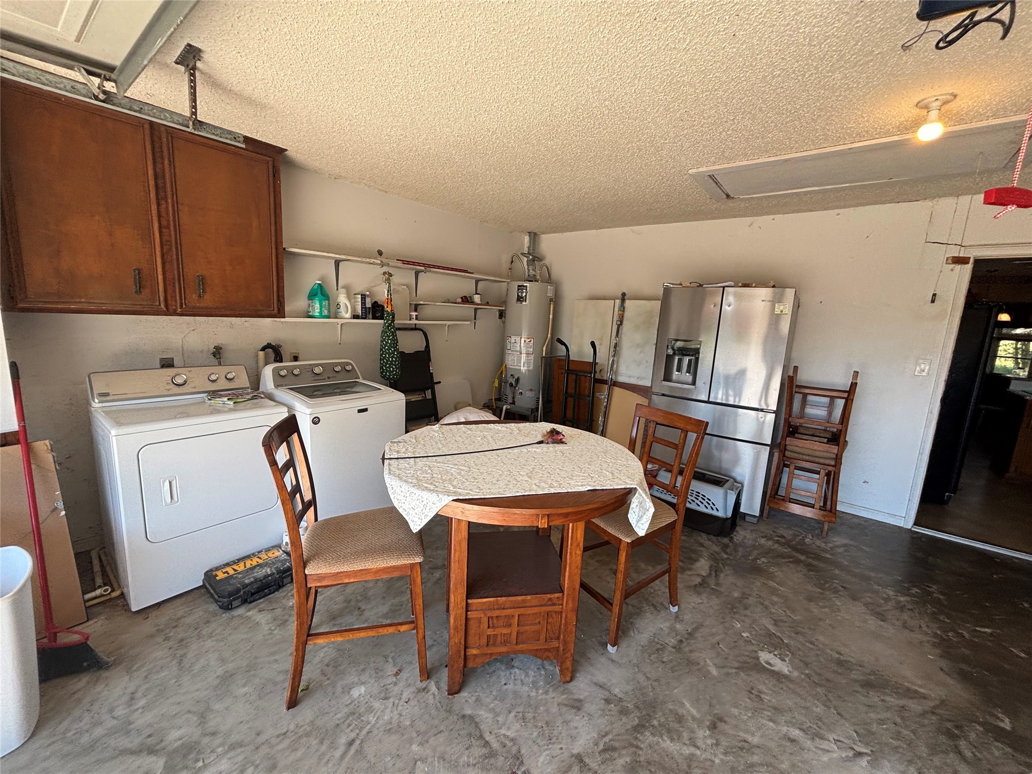 512 Francis Street, West Columbia, TX 77486