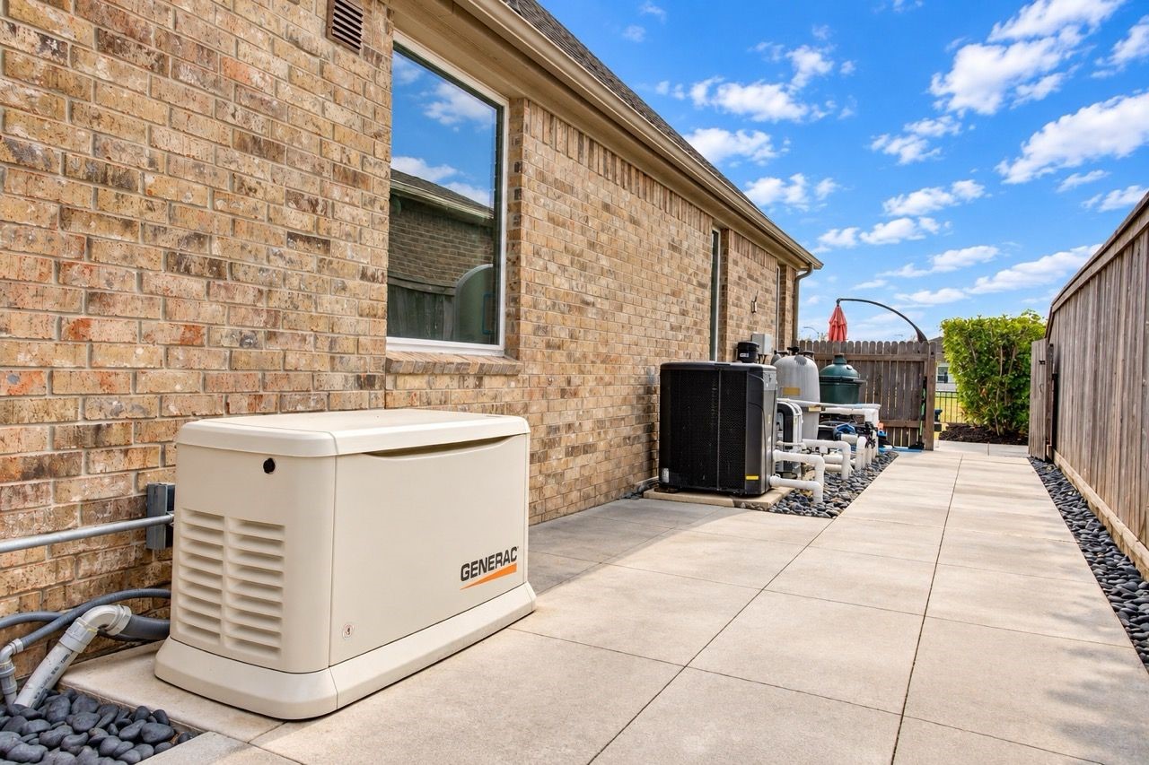 194 Monarch Trail, Sugar Land, TX 77498