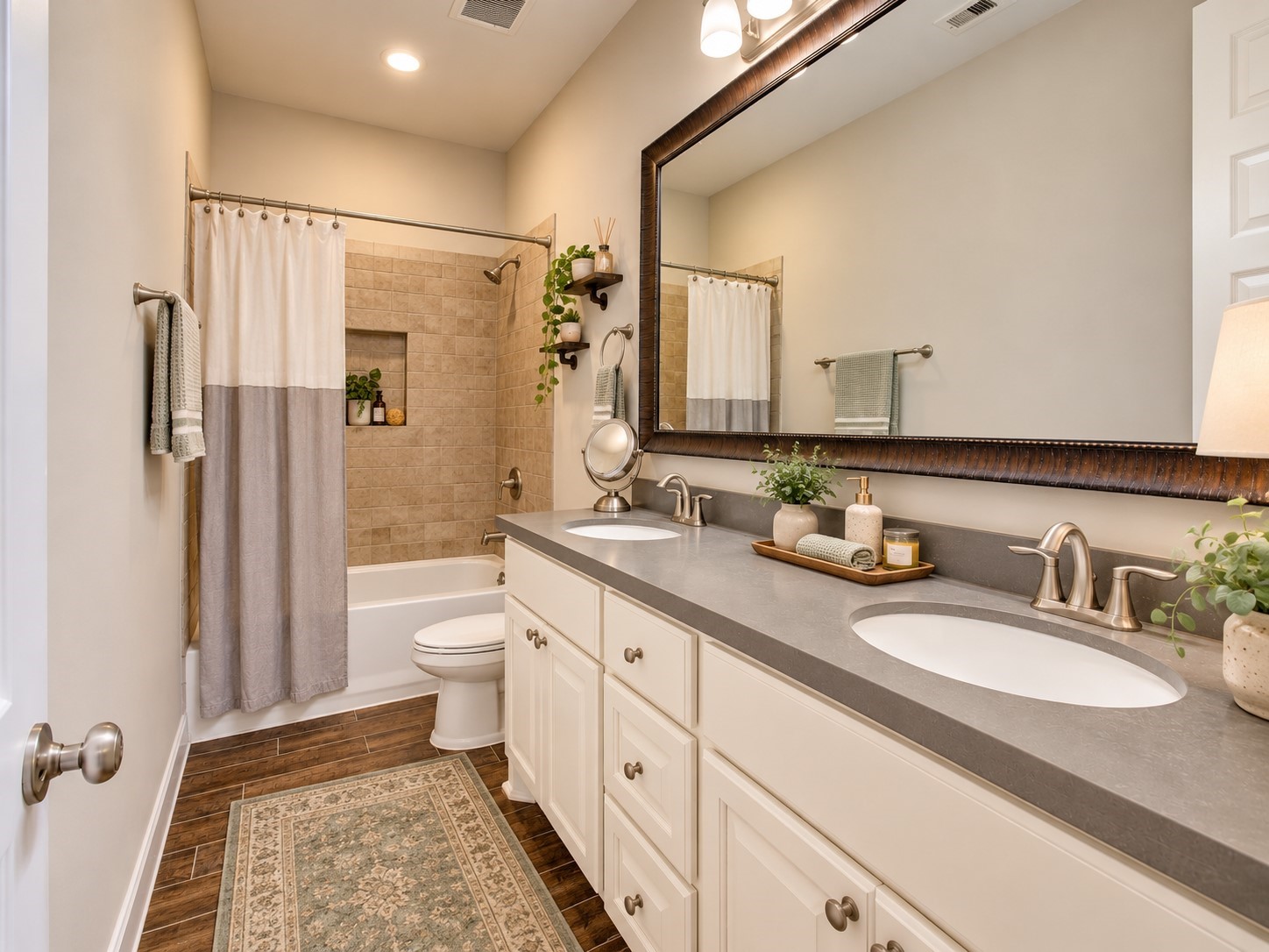 194 Monarch Trail, Sugar Land, TX 77498
