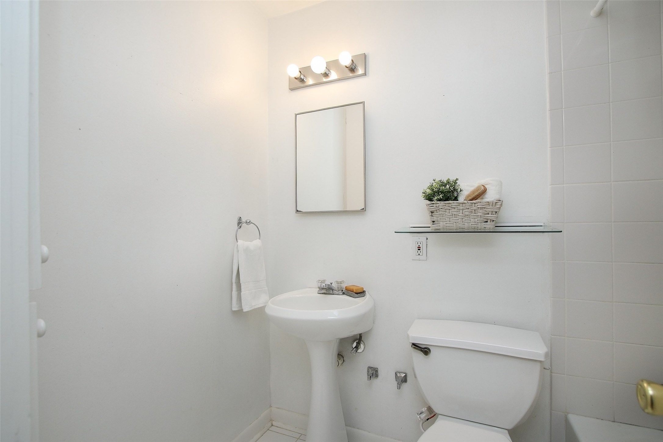 2212 Morse, #4, Houston, TX 77019