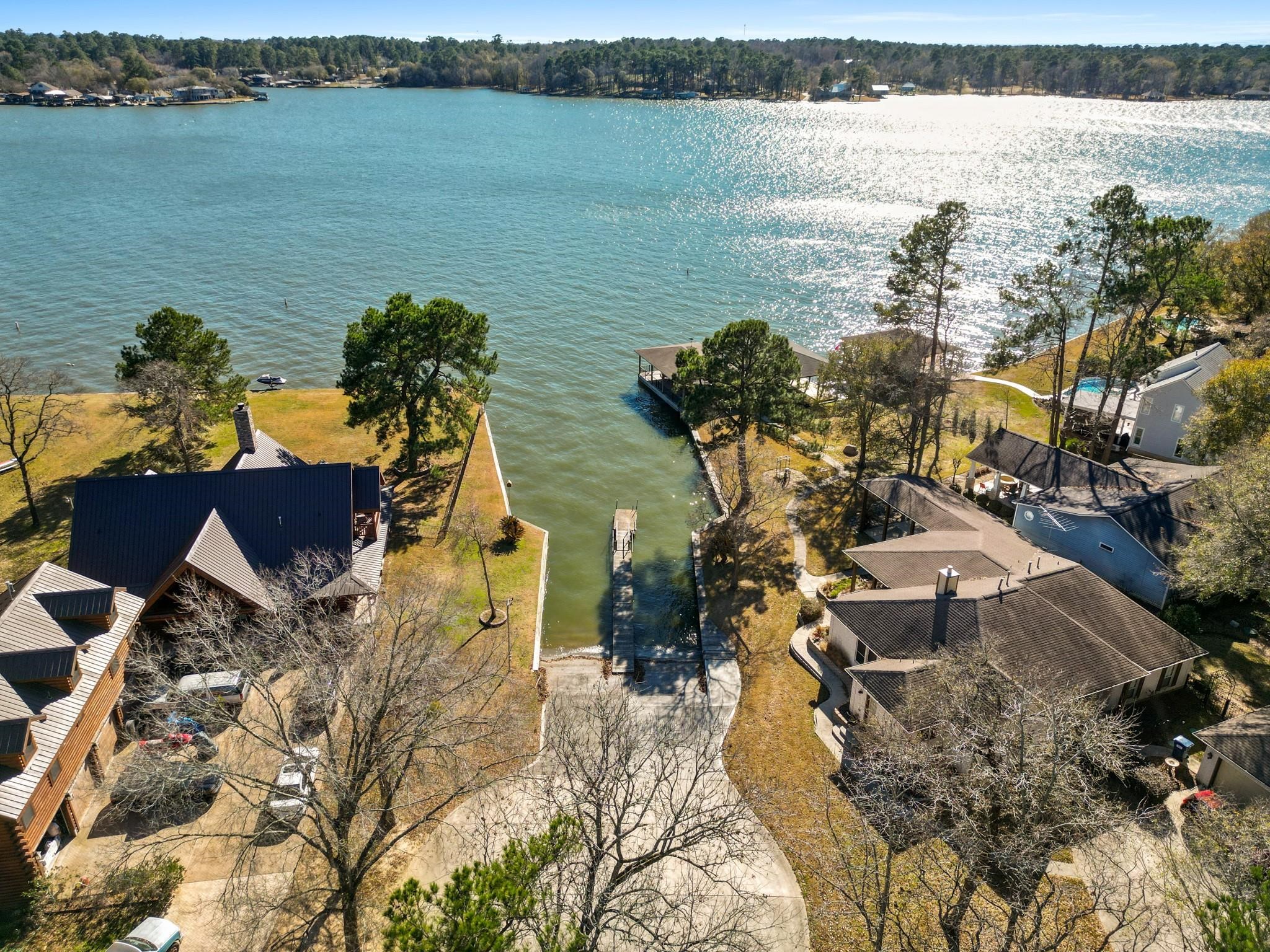 0 Paradise View Dr, Willis, TX 77318