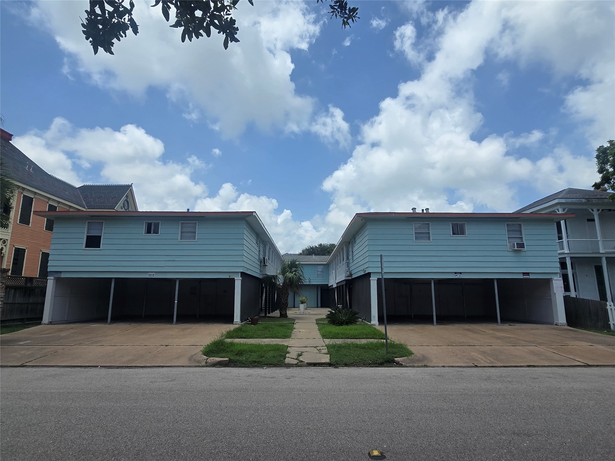 918 Winnie, #107, Galveston, TX 77550