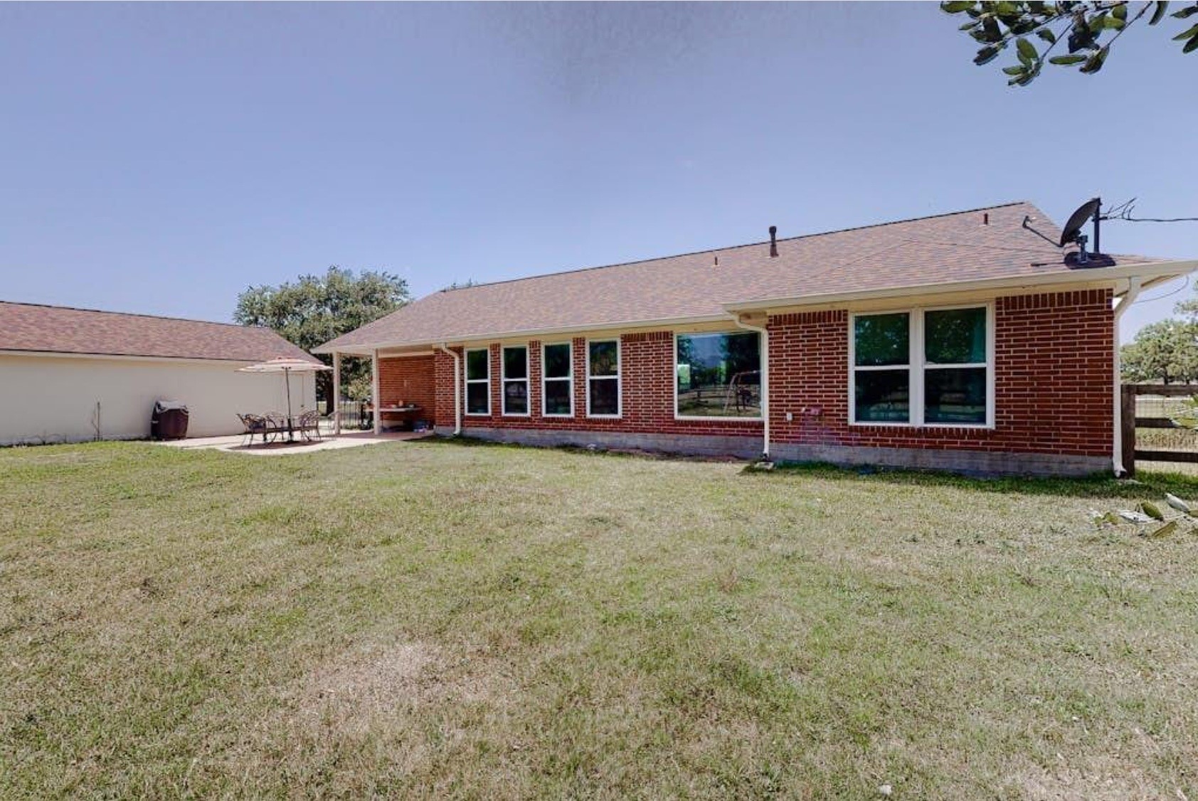 2918 Amber Lane, Rosenberg, TX 77471 2918 Amber Lane, Rosenberg, TX 77471