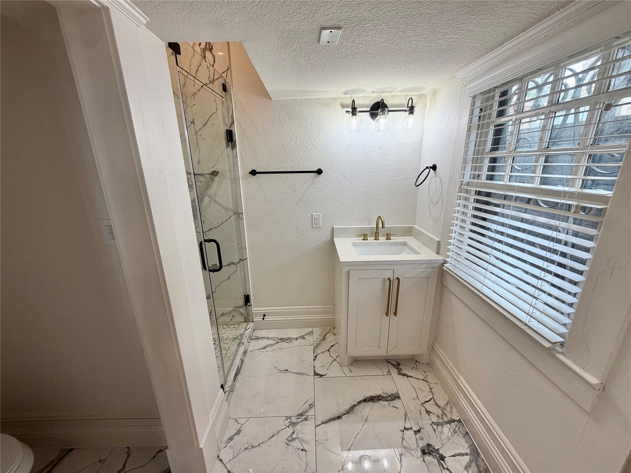235 Westheimer Road, Houston, TX 77006