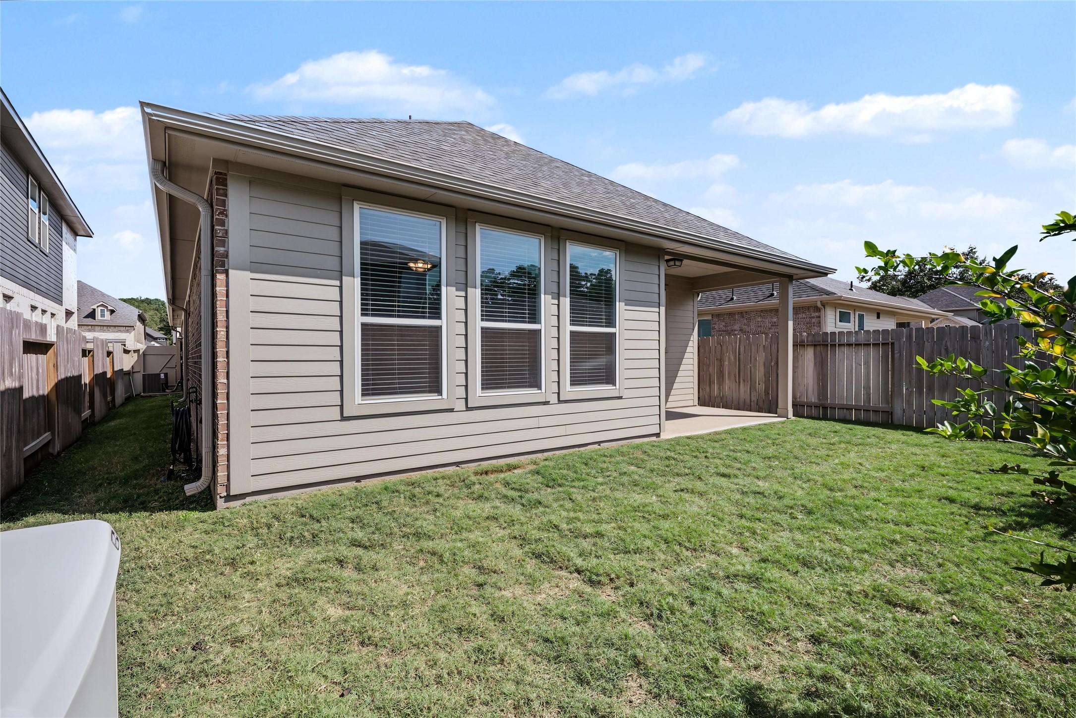 40526 Tyto Lane, Magnolia, TX 77354