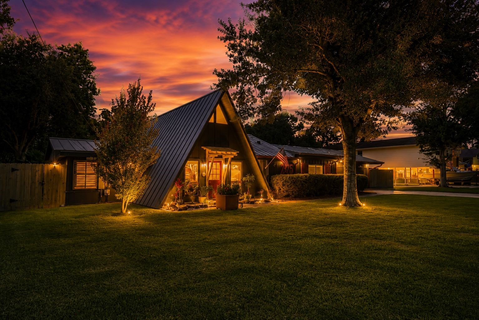 Come pay us a visit and enjoy the warmth and comfort of this lovely home...