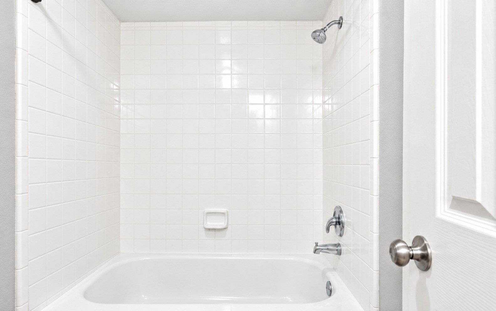 One of the secondary bedrooms!
*This photo has been virtually staged*
