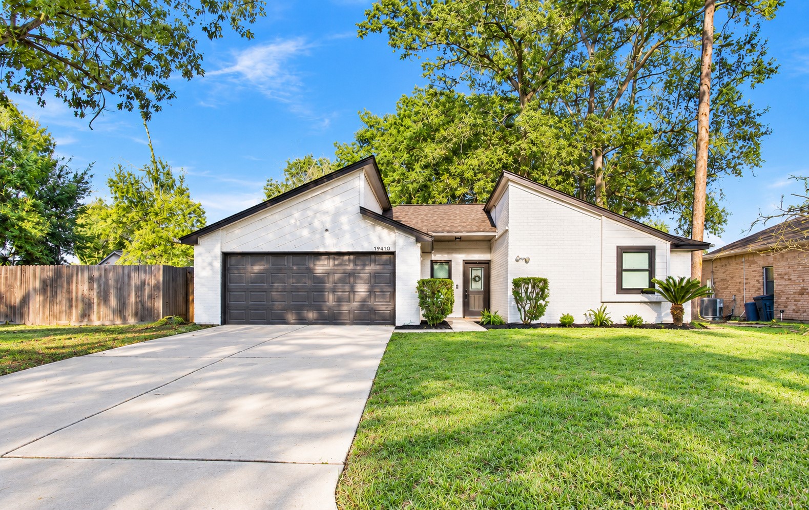 Welcome to 17810 Port O Call St!