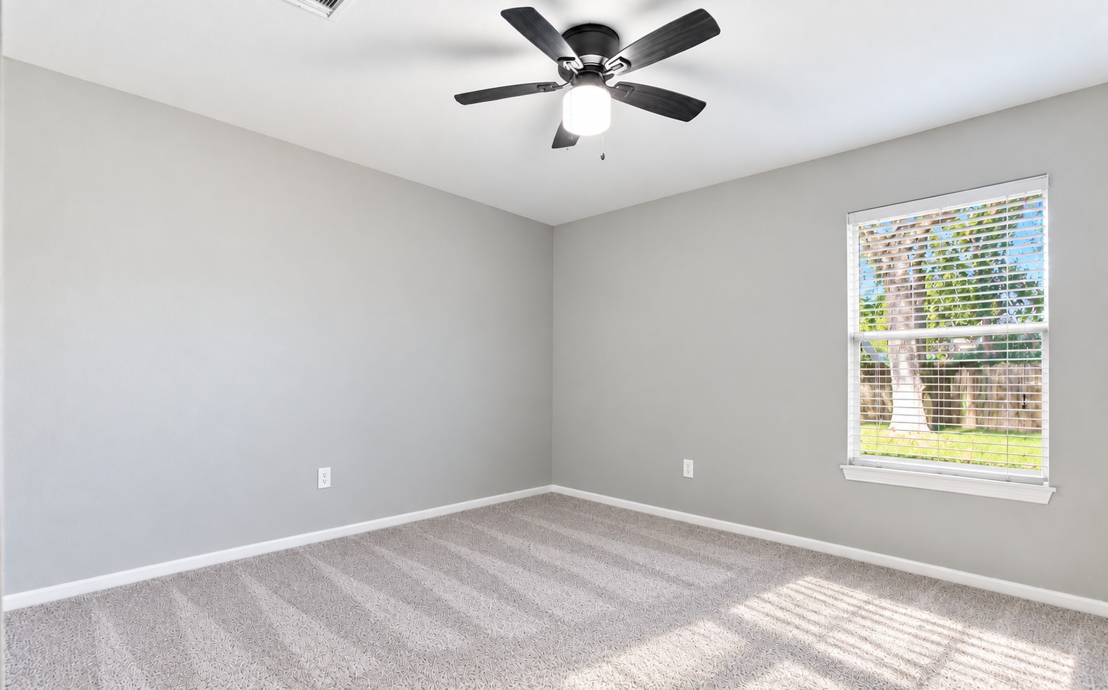 17810 Port O Call Street, Crosby, TX 77532