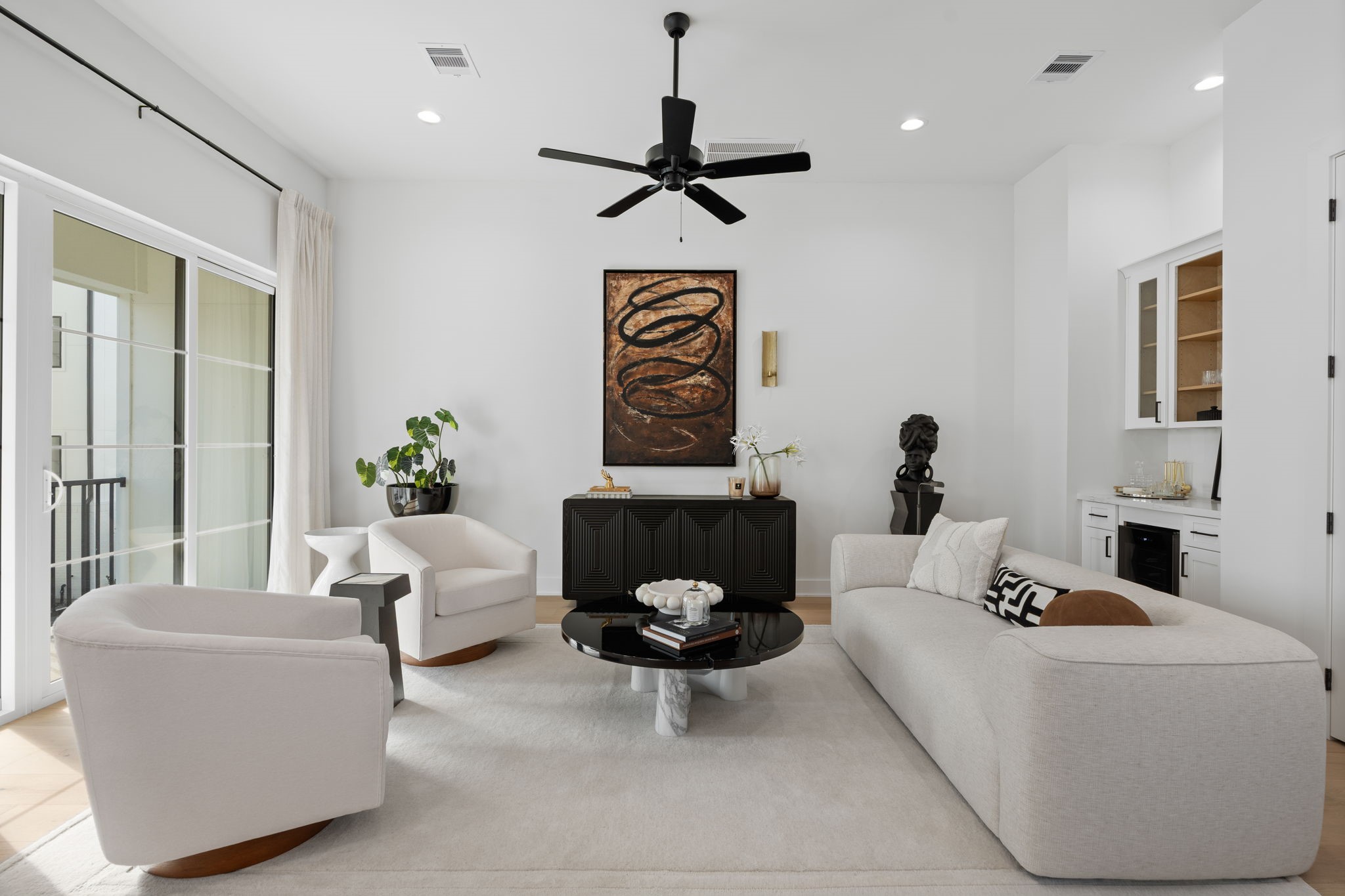 8710-8712 Ojeman Villas Drive, Houston, TX 77055