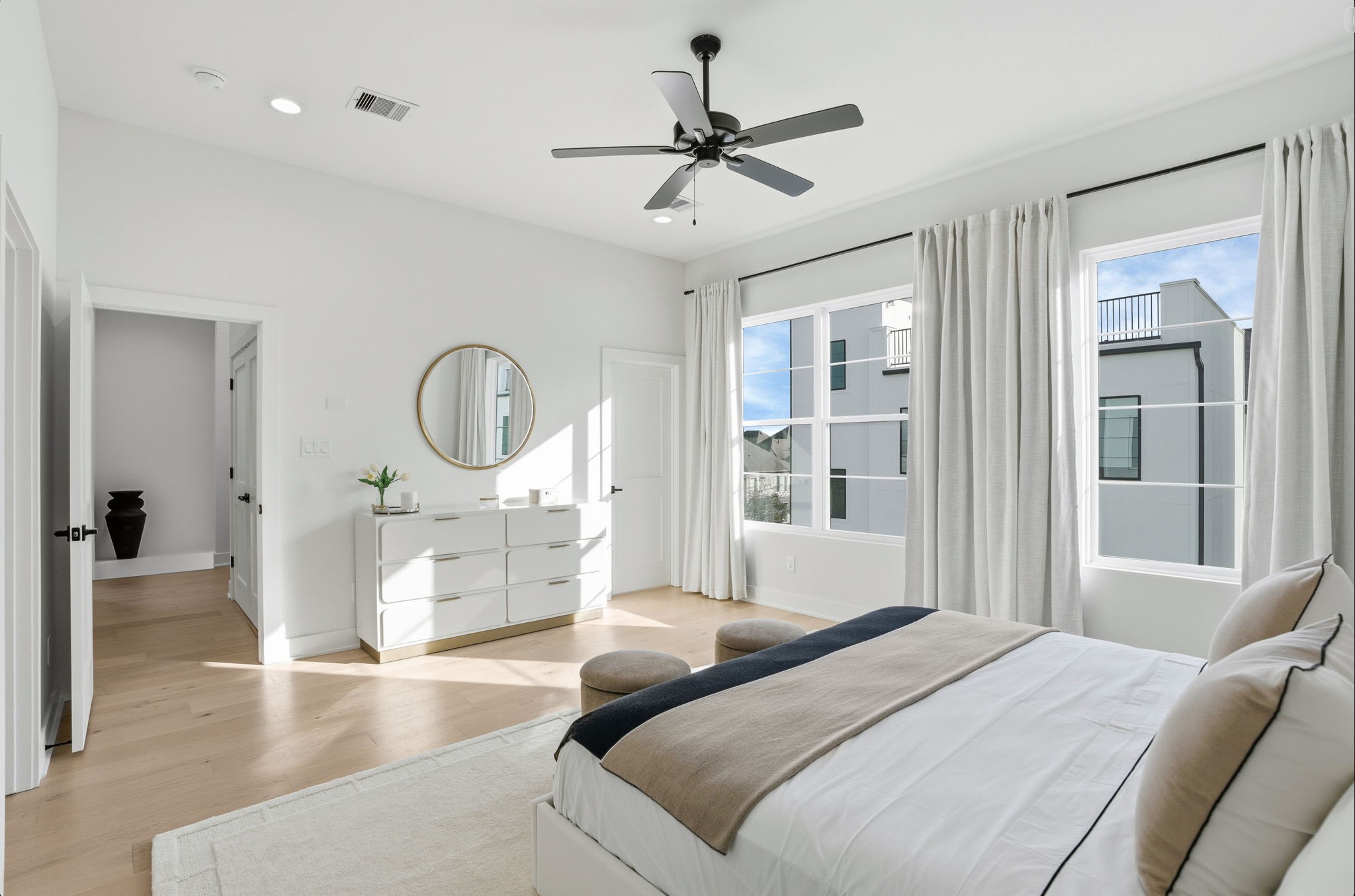 8710-8712 Ojeman Villas Drive, Houston, TX 77055