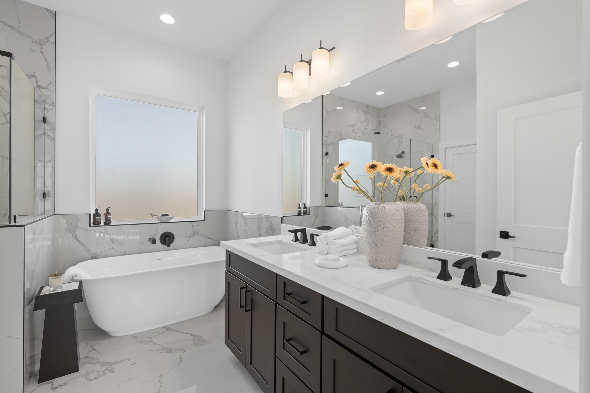 8710-8712 Ojeman Villas Drive, Houston, TX 77055